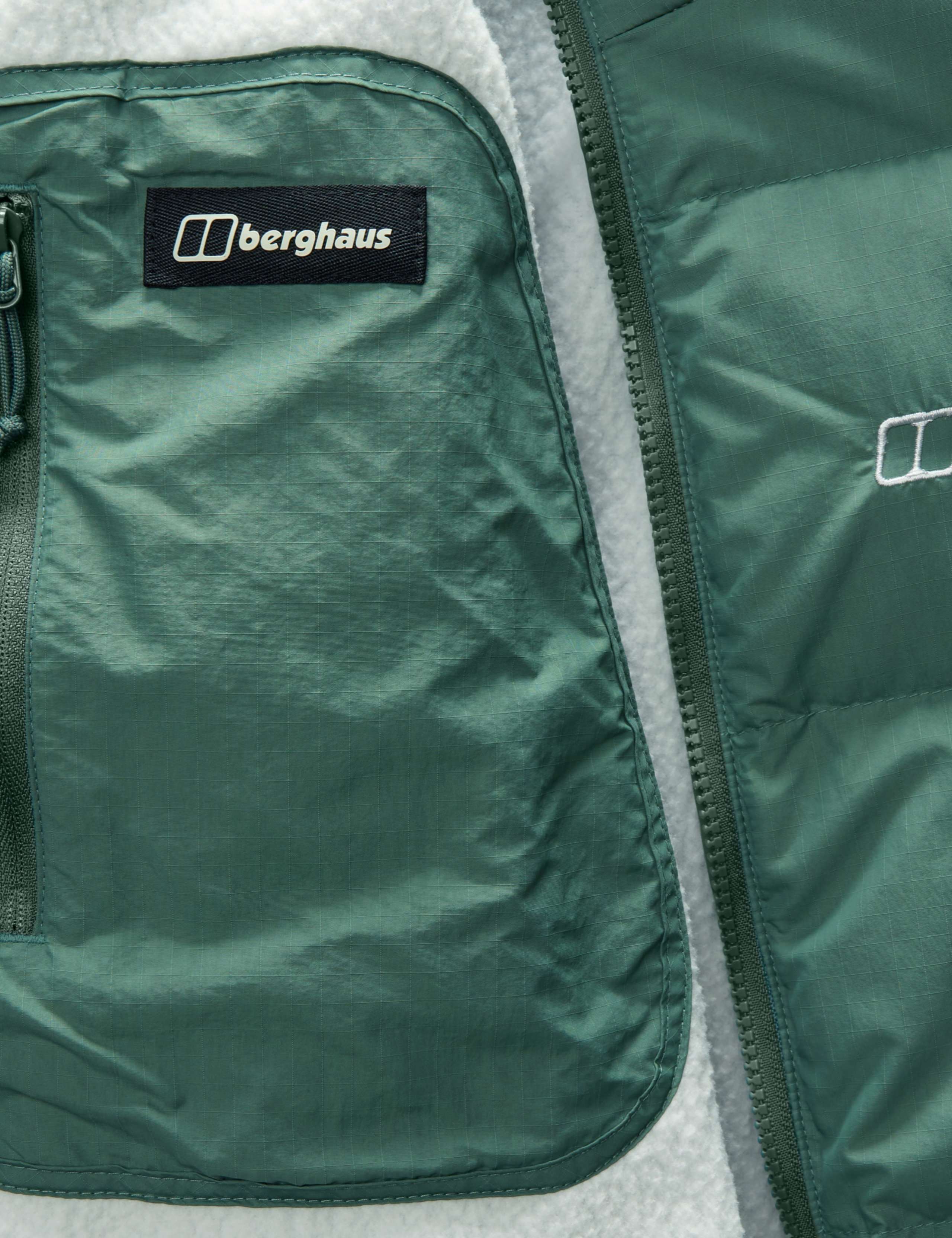 Fulstow Reversible Water Resistant Jacket 8 of 10