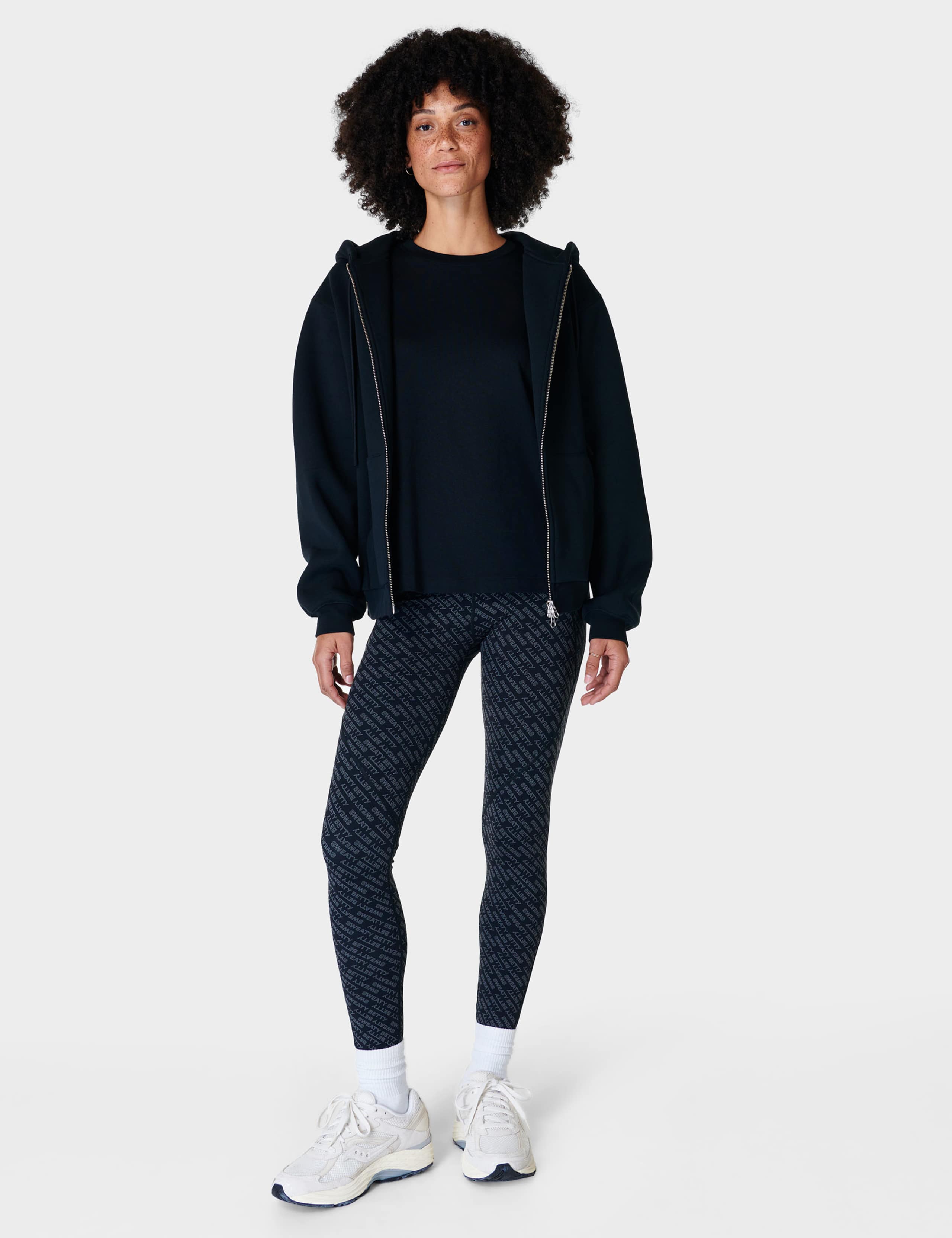 Essential Cotton Rich Crew Neck T-Shirt 3 of 7