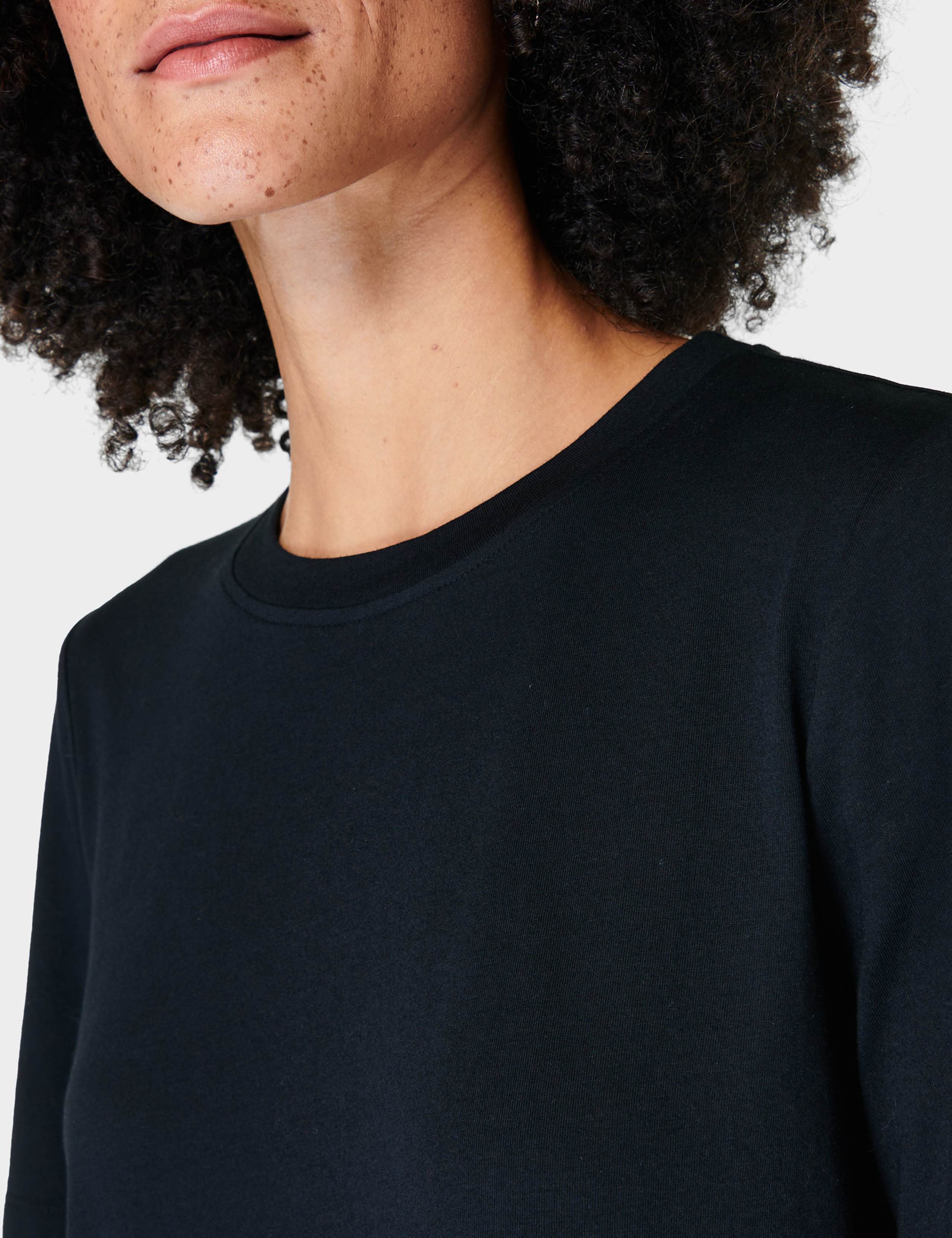 Essential Cotton Rich Crew Neck T-Shirt 6 of 7
