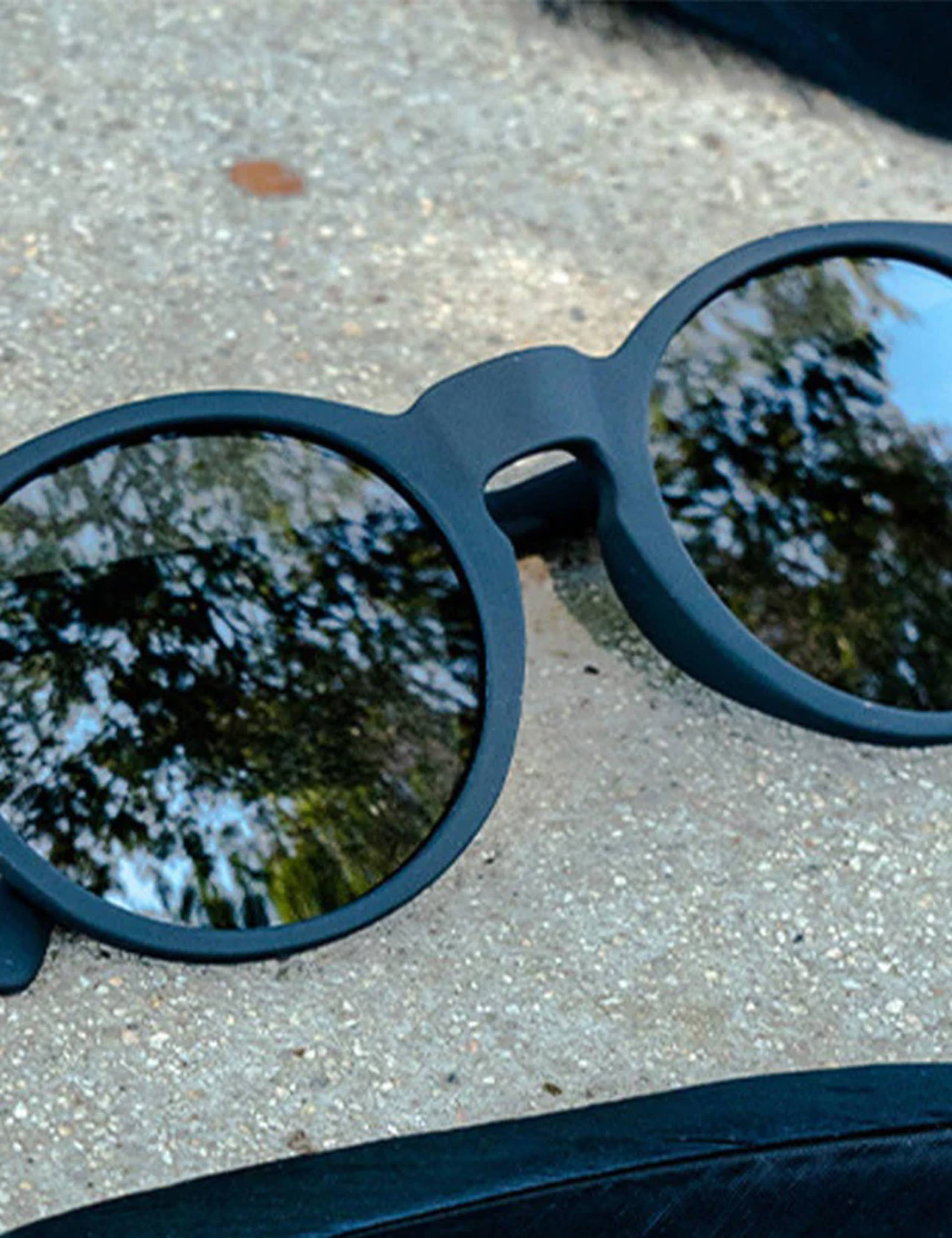 Circle G Round Sunglasses 4 of 6