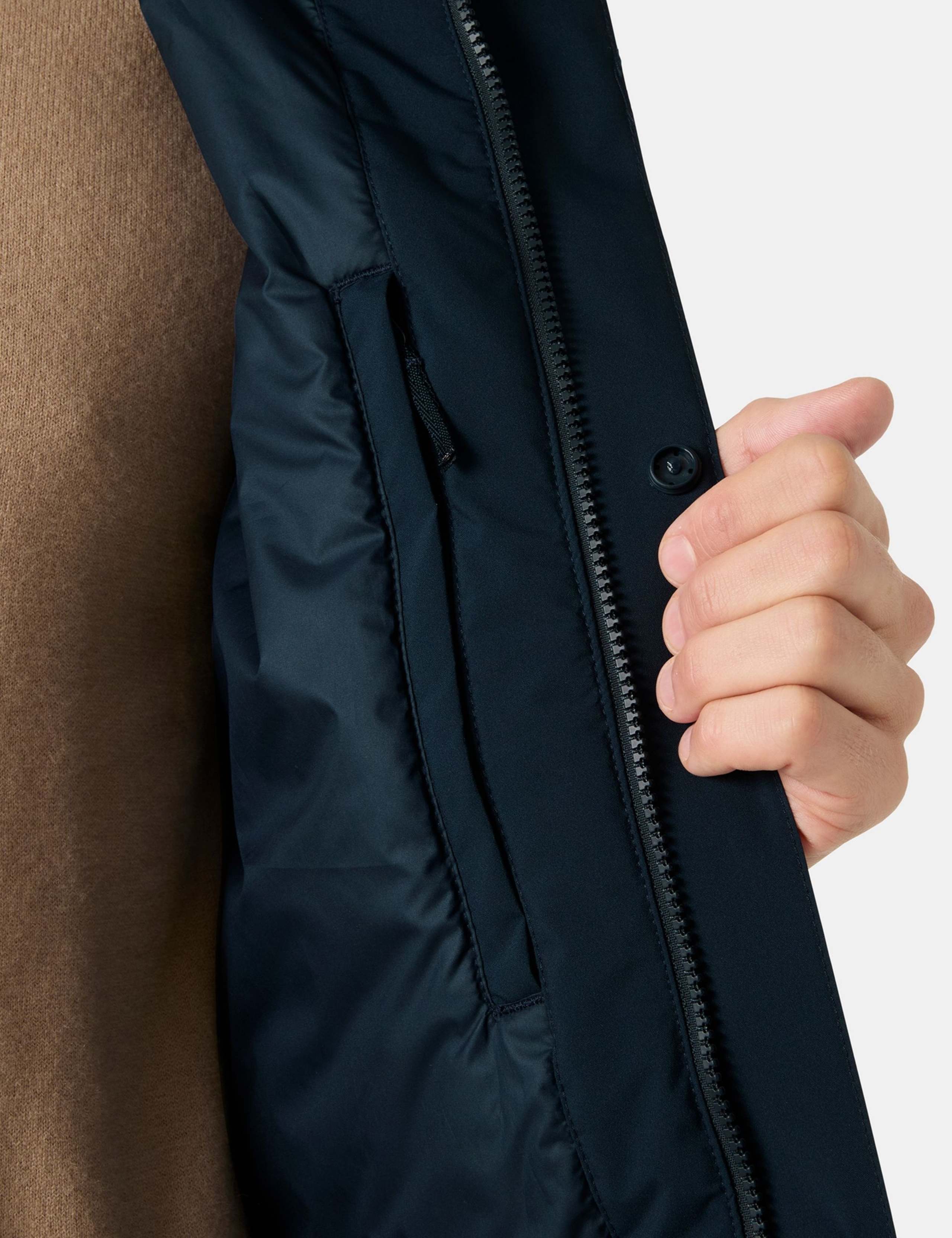 Brussel Insulated Waterproof Raincoat 3 of 3