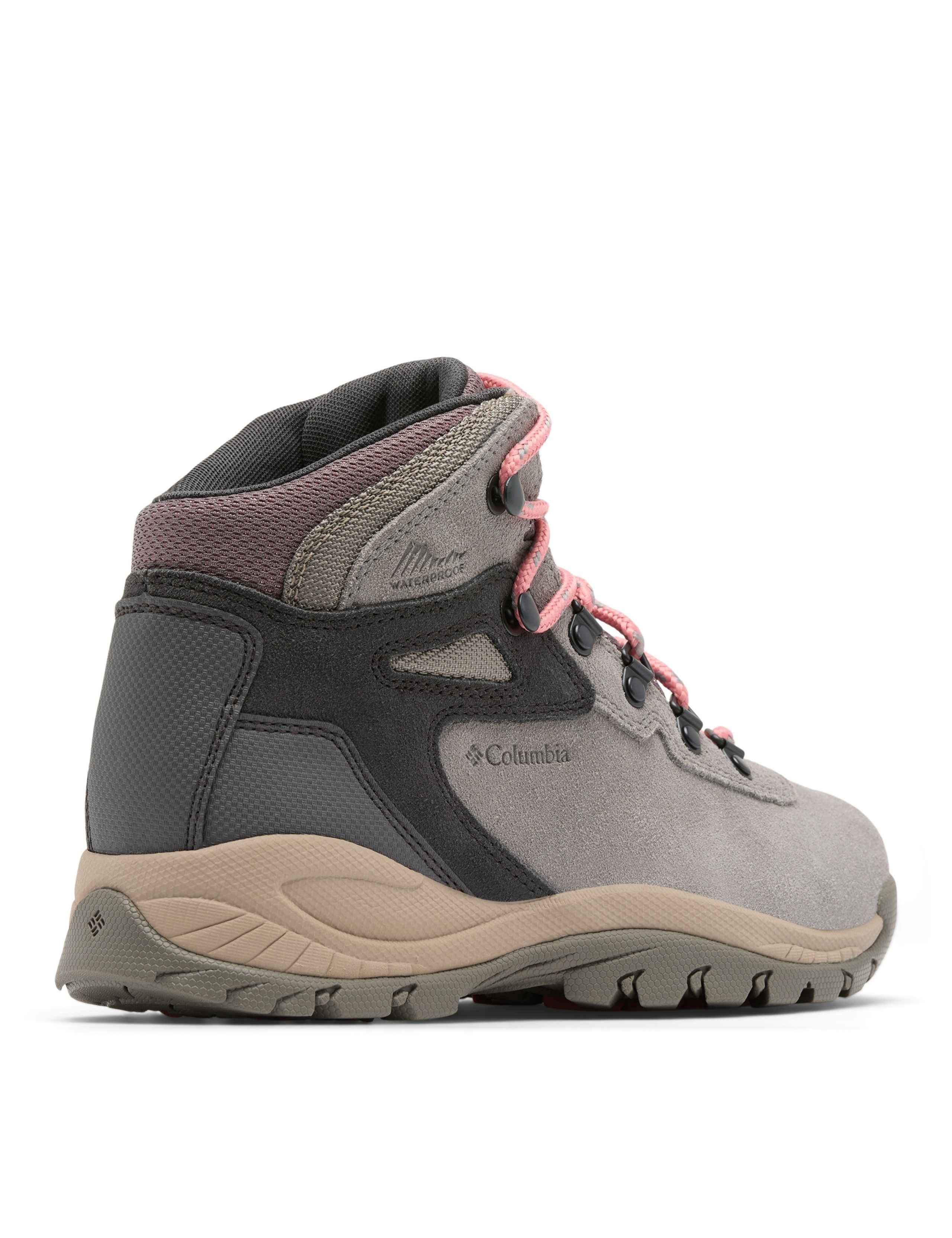 Newton Ridge Plus Amped Waterproof Walking Shoe 8 of 10