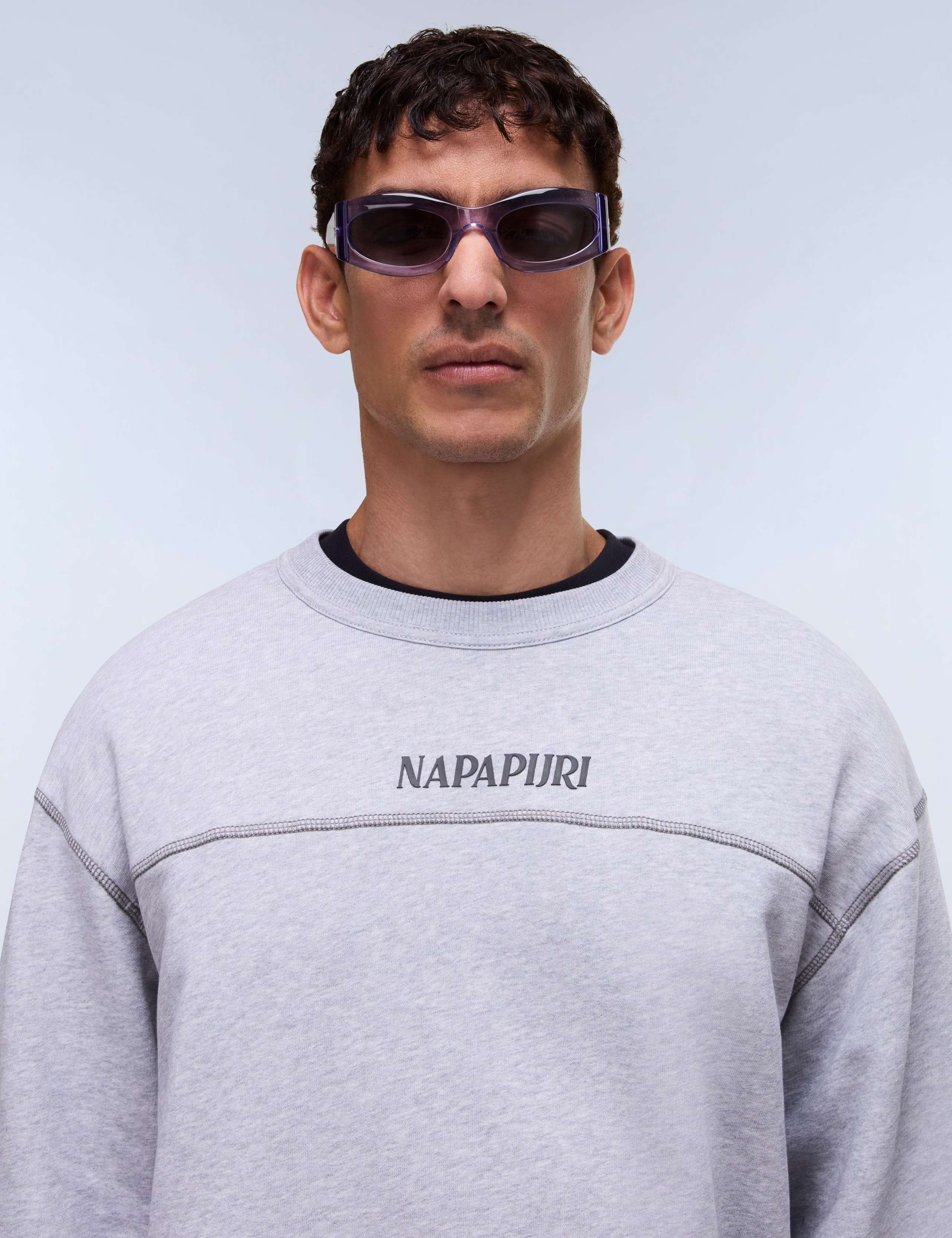 Umbra Relaxed Fit Crew Neck Sweatshirt 5 of 6