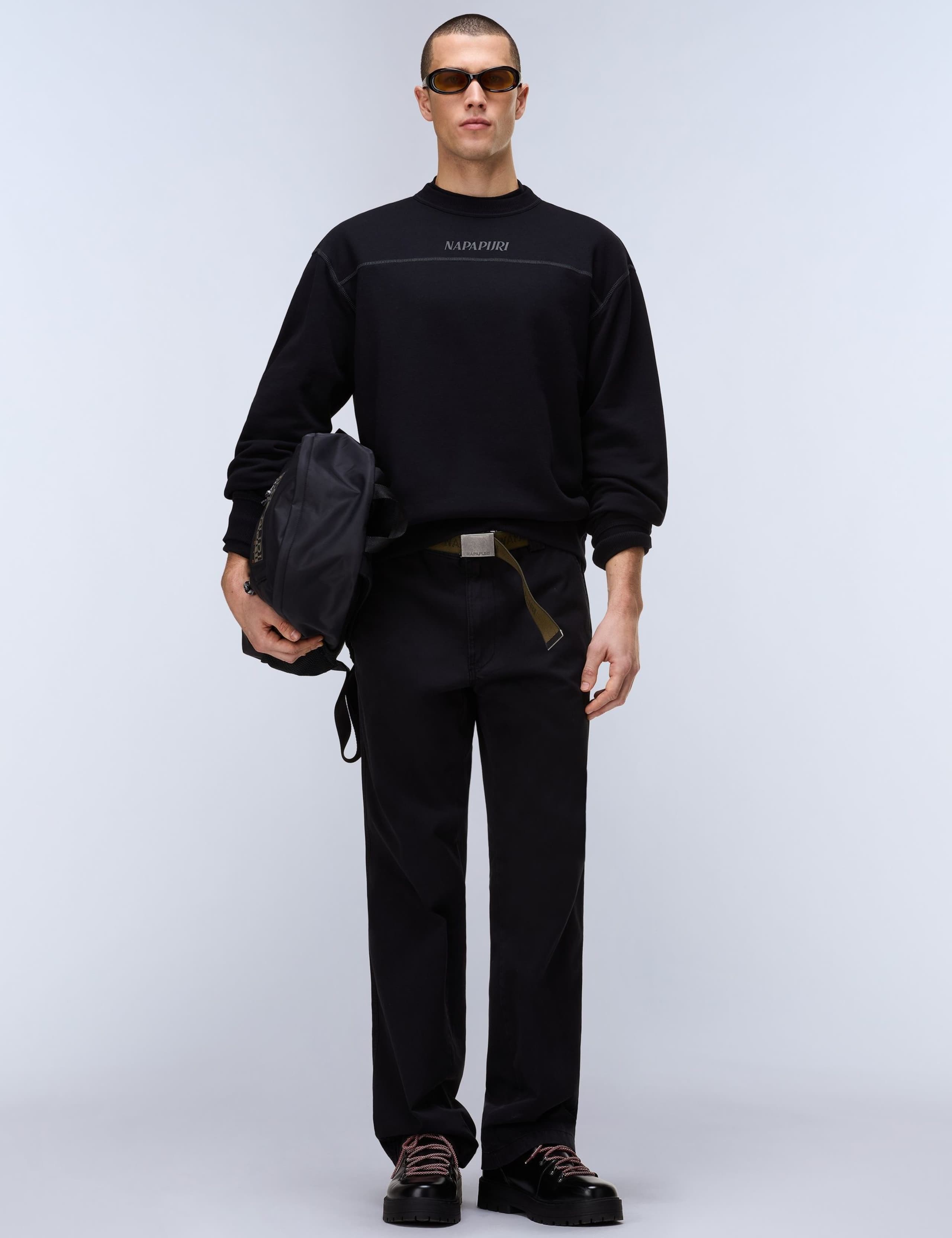 Umbra Relaxed Fit Crew Neck Sweatshirt 4 of 6