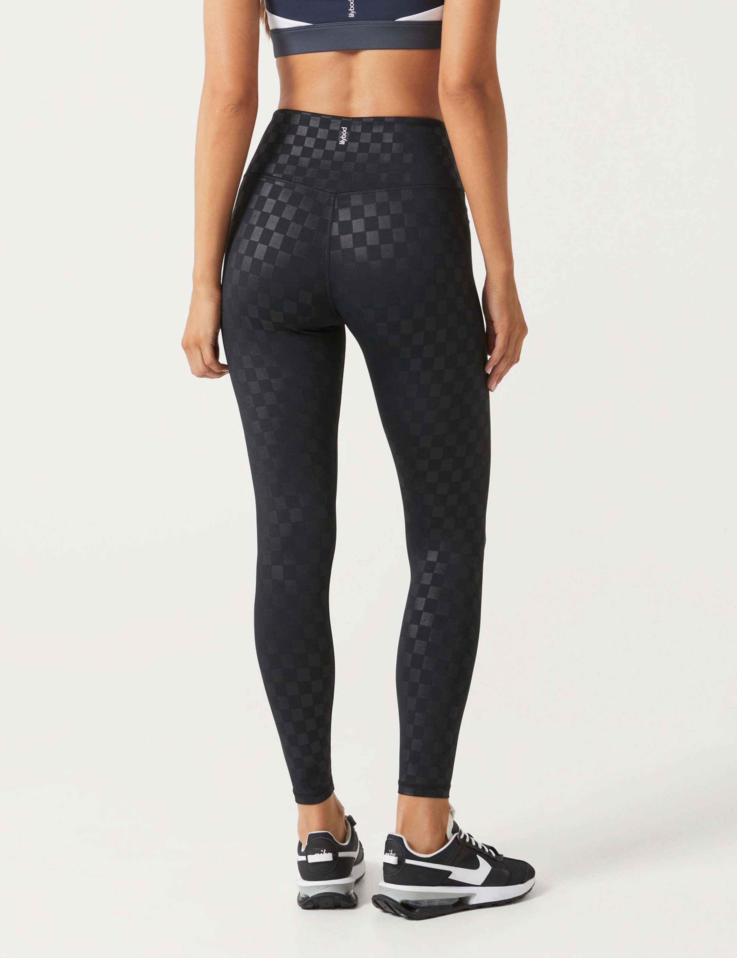 Granada Ultra Core High Waisted Legging 2 of 4