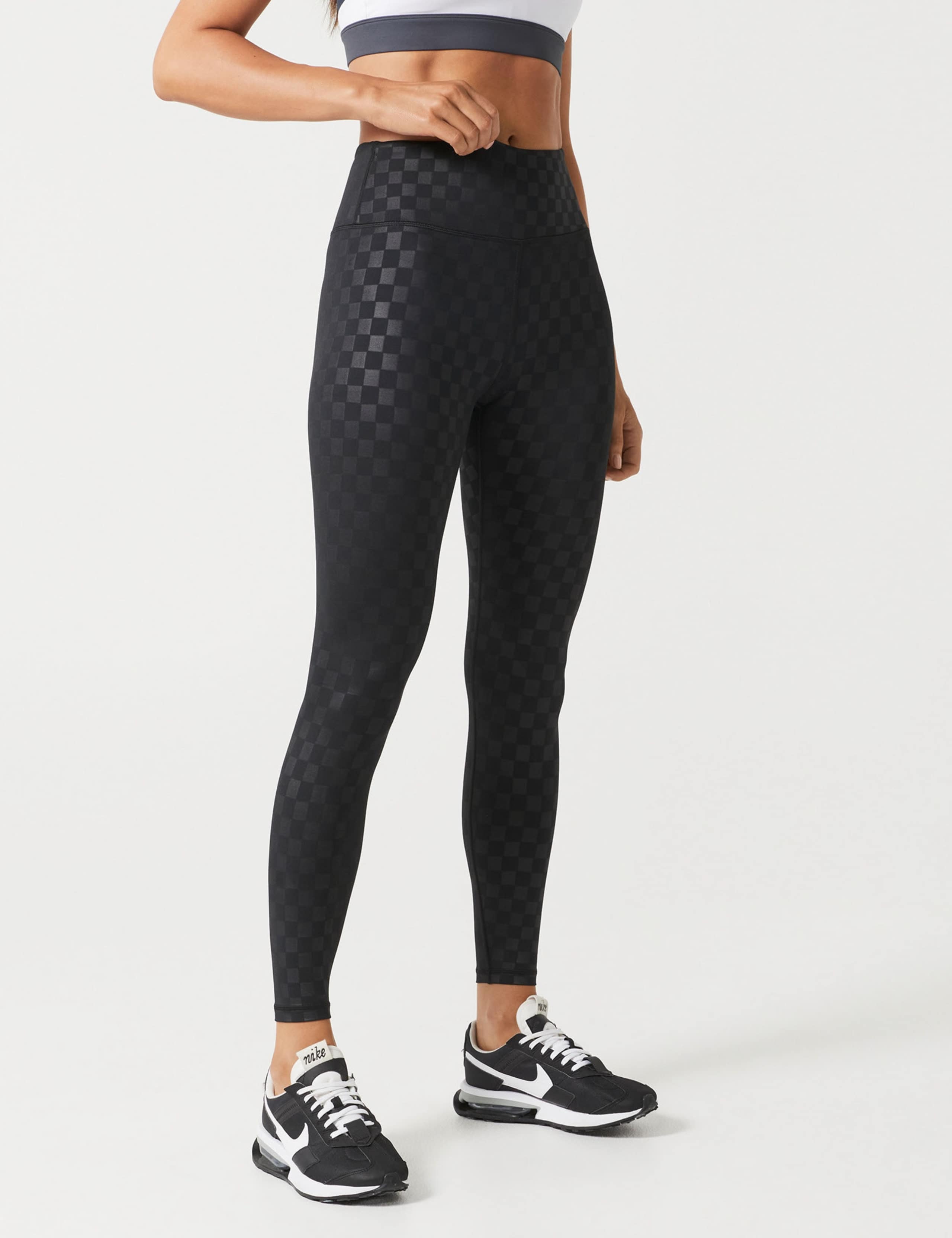 Granada Ultra Core High Waisted Legging 3 of 4