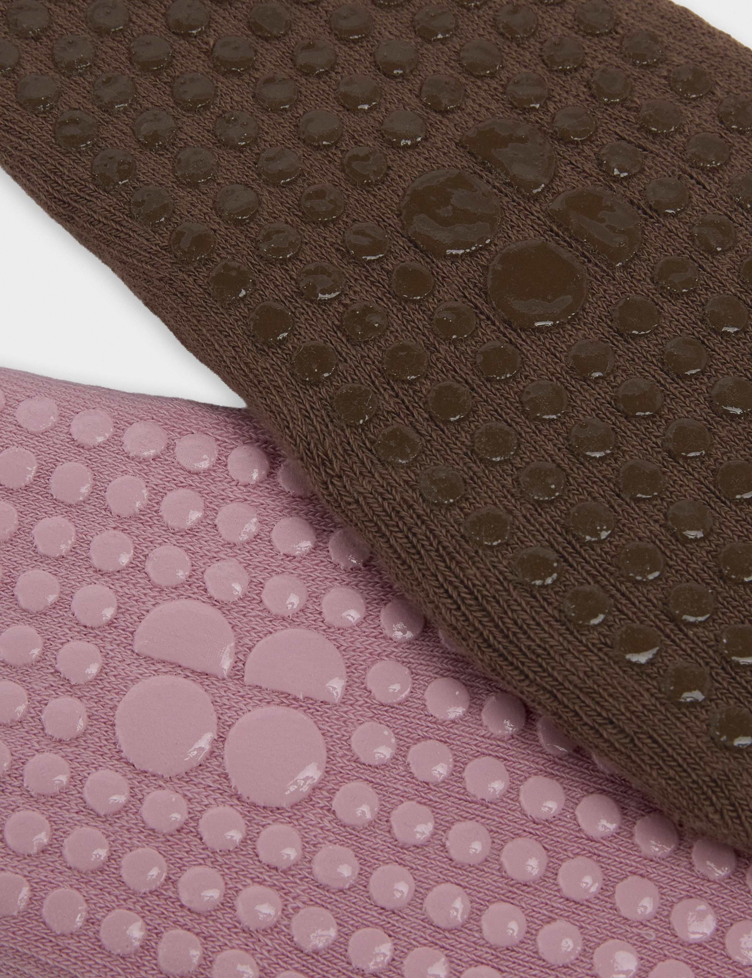 2 Pack Cotton Rich Yoga Socks 2 of 5