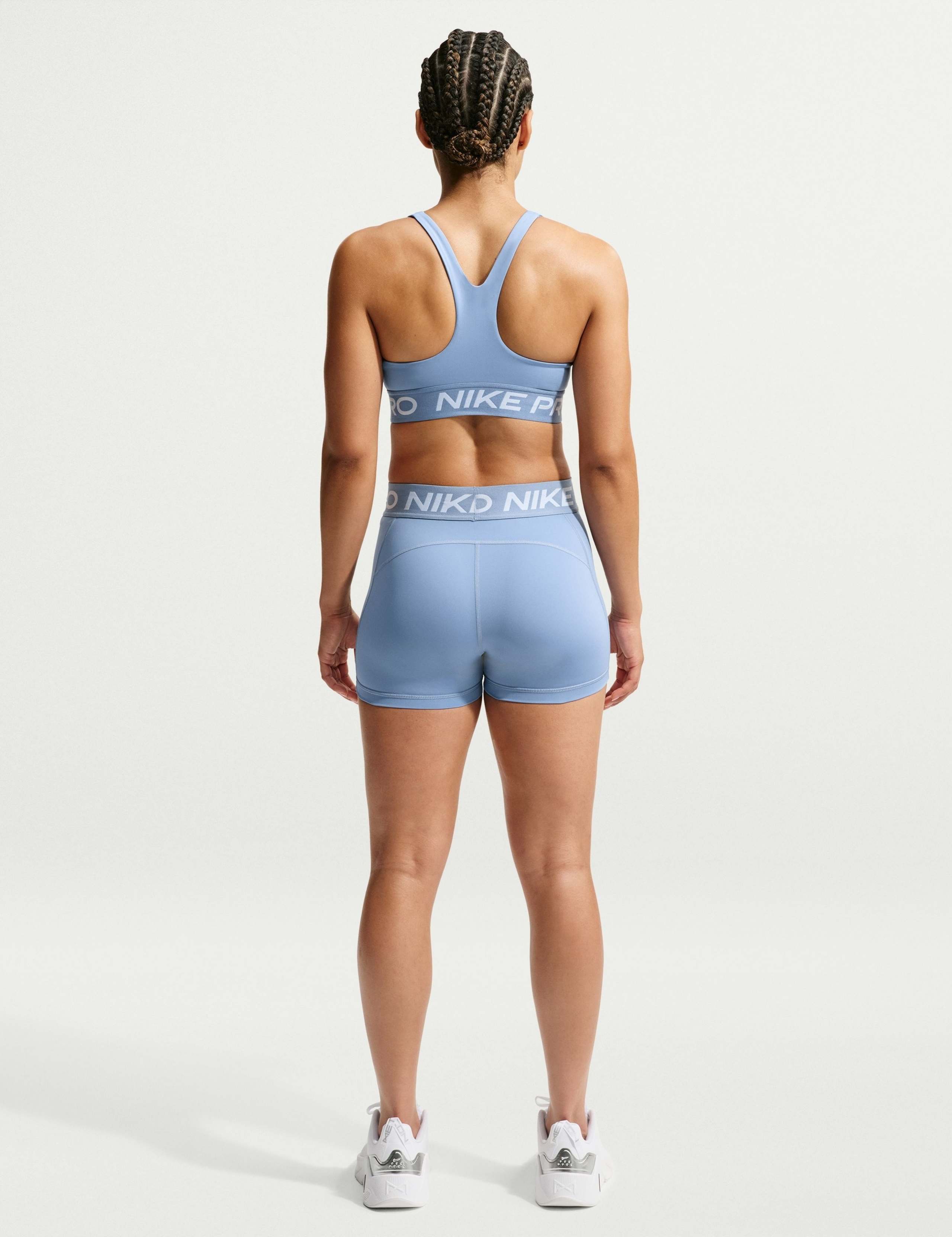 Pro 365 Light Support Sports Bra 4 of 5
