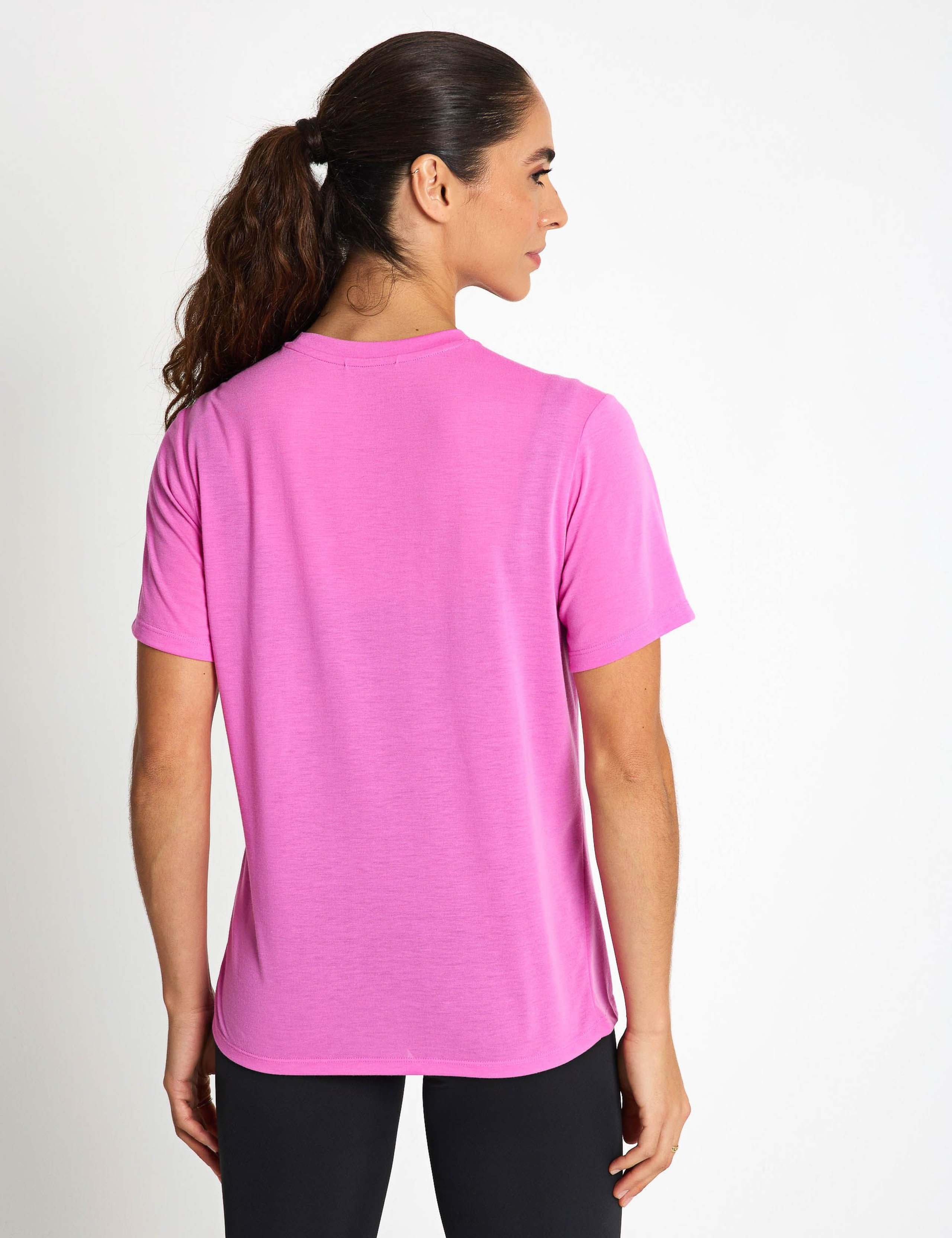 Vonnan T-Shirt 3 of 4