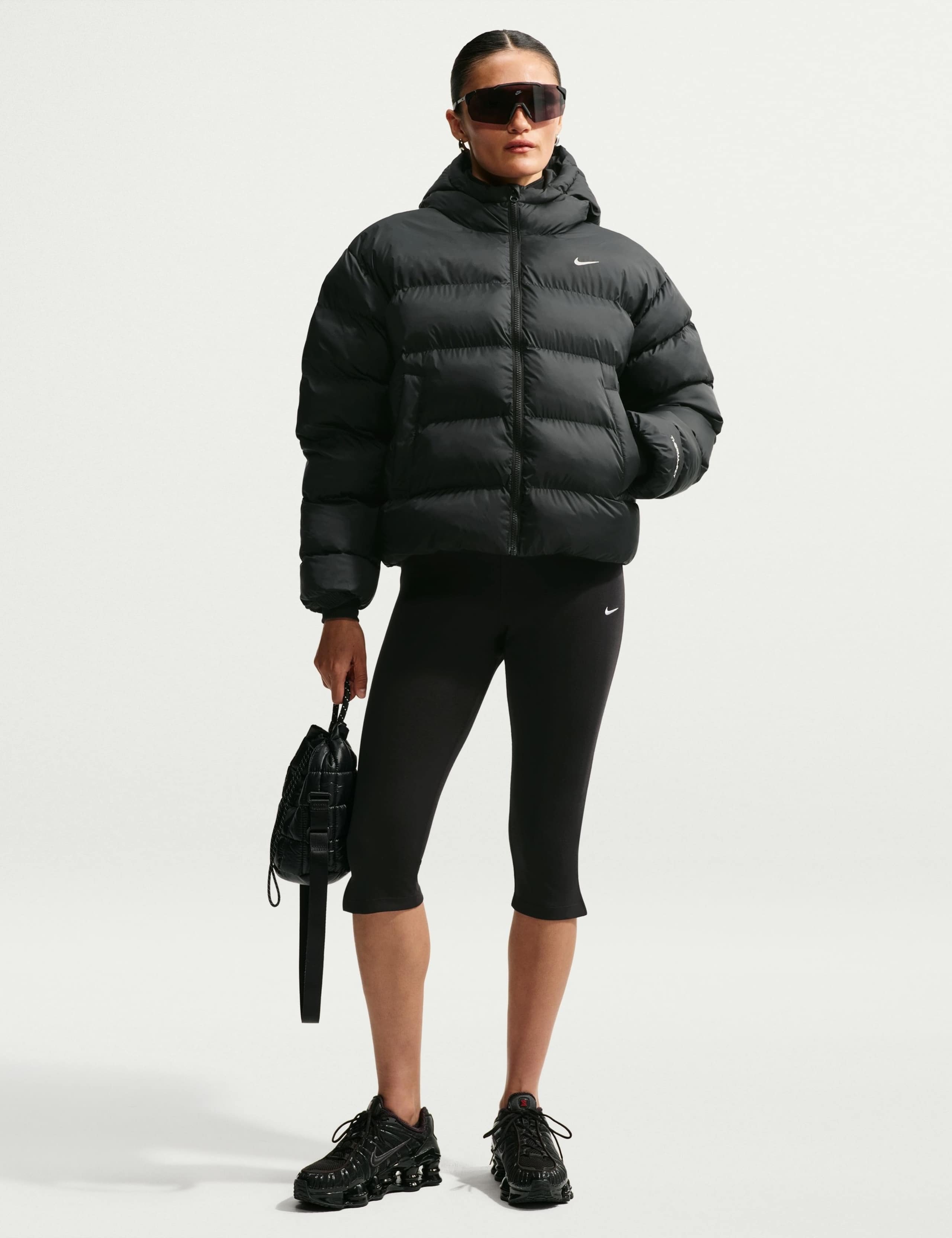 Relaxed Hooded Puffer Jacket 3 of 6