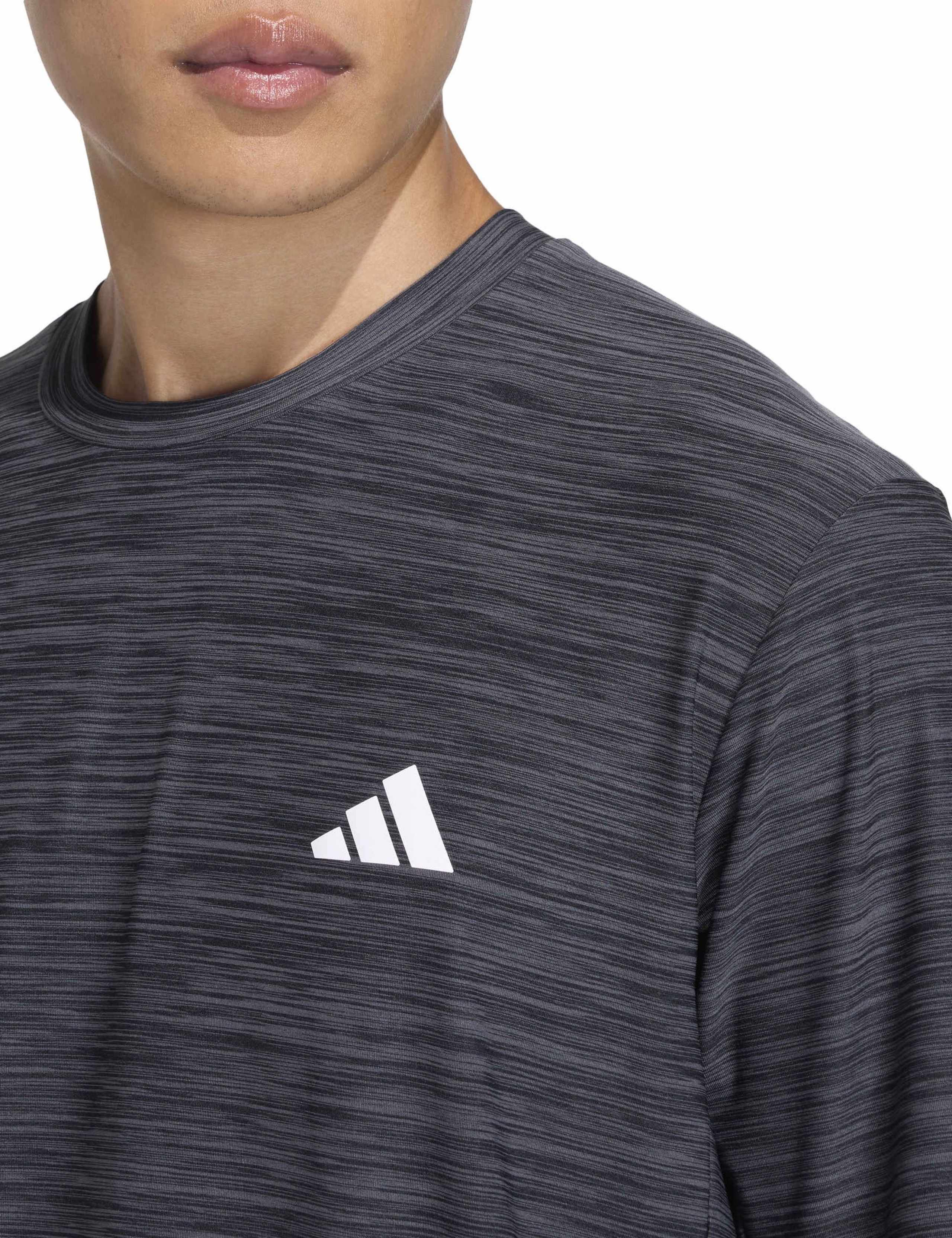 Workout Essentials Flex Training T-Shirt 5 of 6