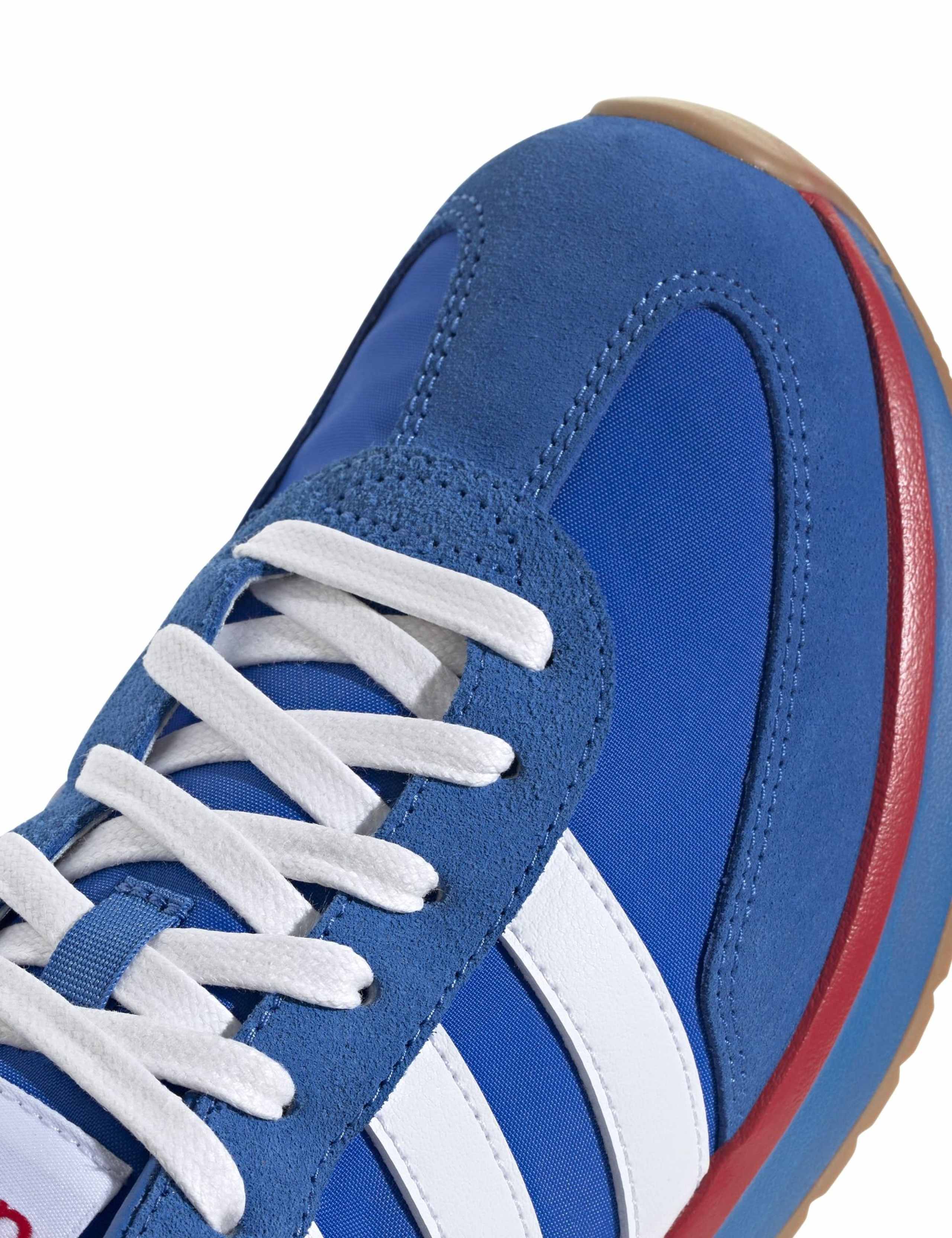 Run 70S 2.0 Leather Trainers 6 of 8