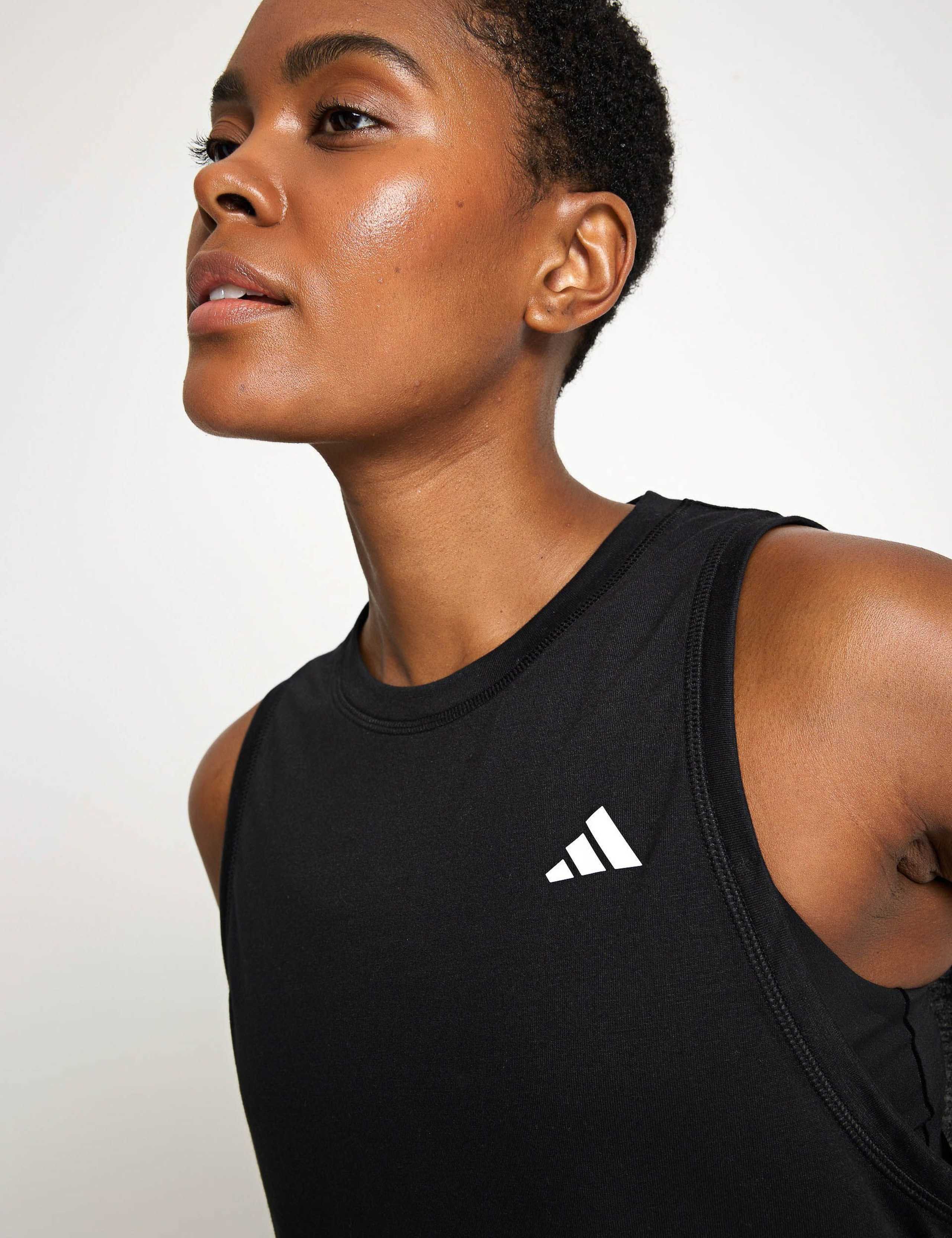 Train Essentials Crew Neck Boxy Vest Top 4 of 4