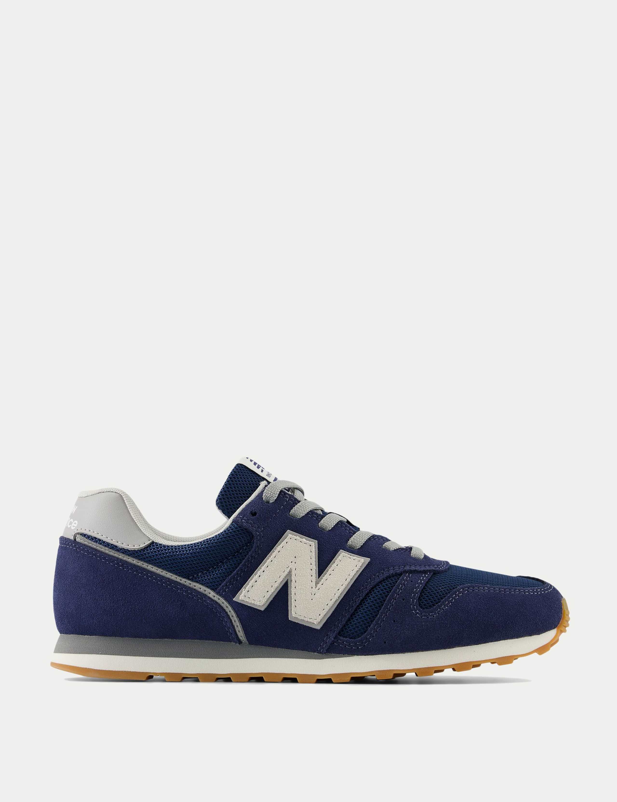 373 Trainers 1 of 9