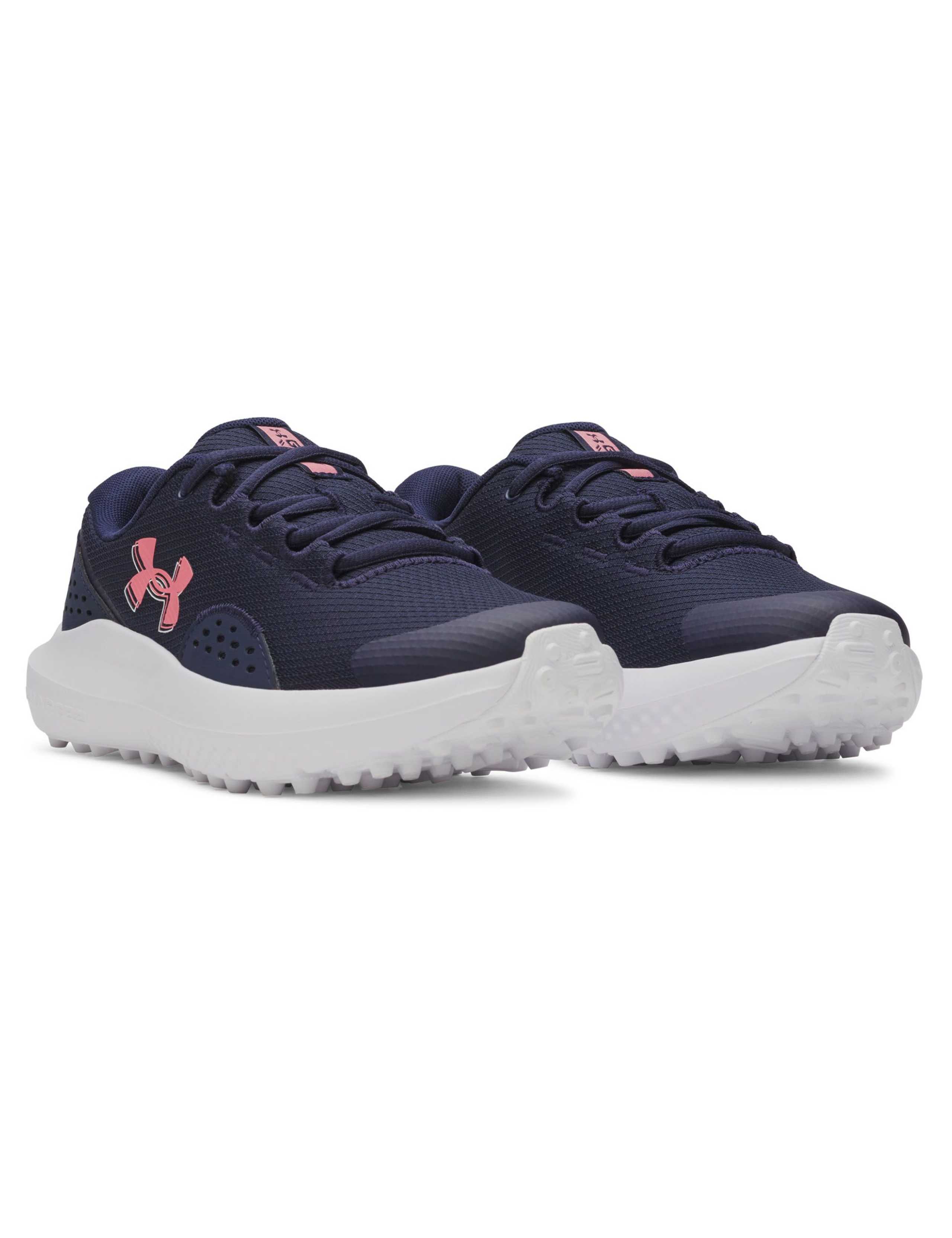 Surge Golf Trainers 3 of 5