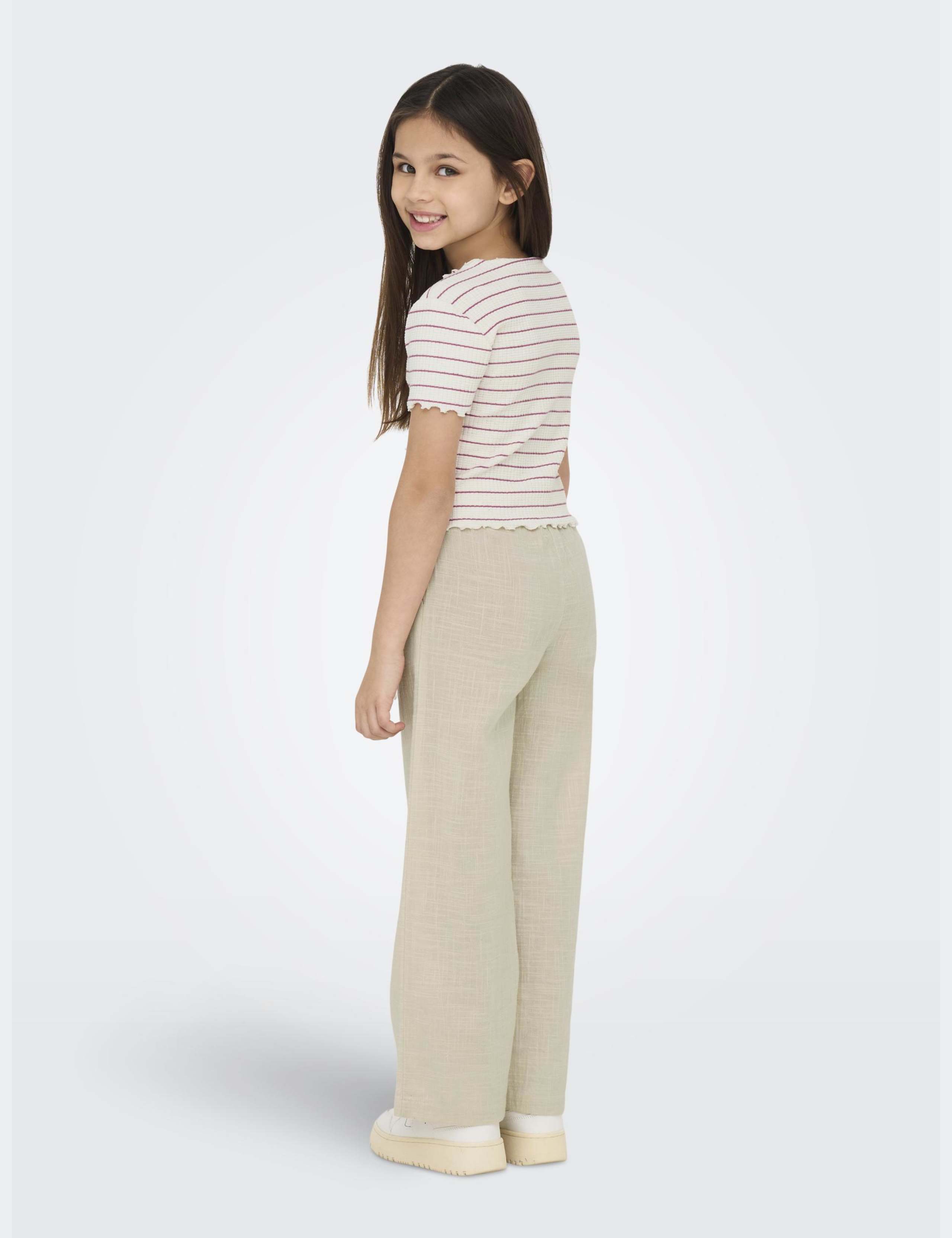 Cotton Blend Striped Cropped T-Shirt (7-14 Yrs) 4 of 5
