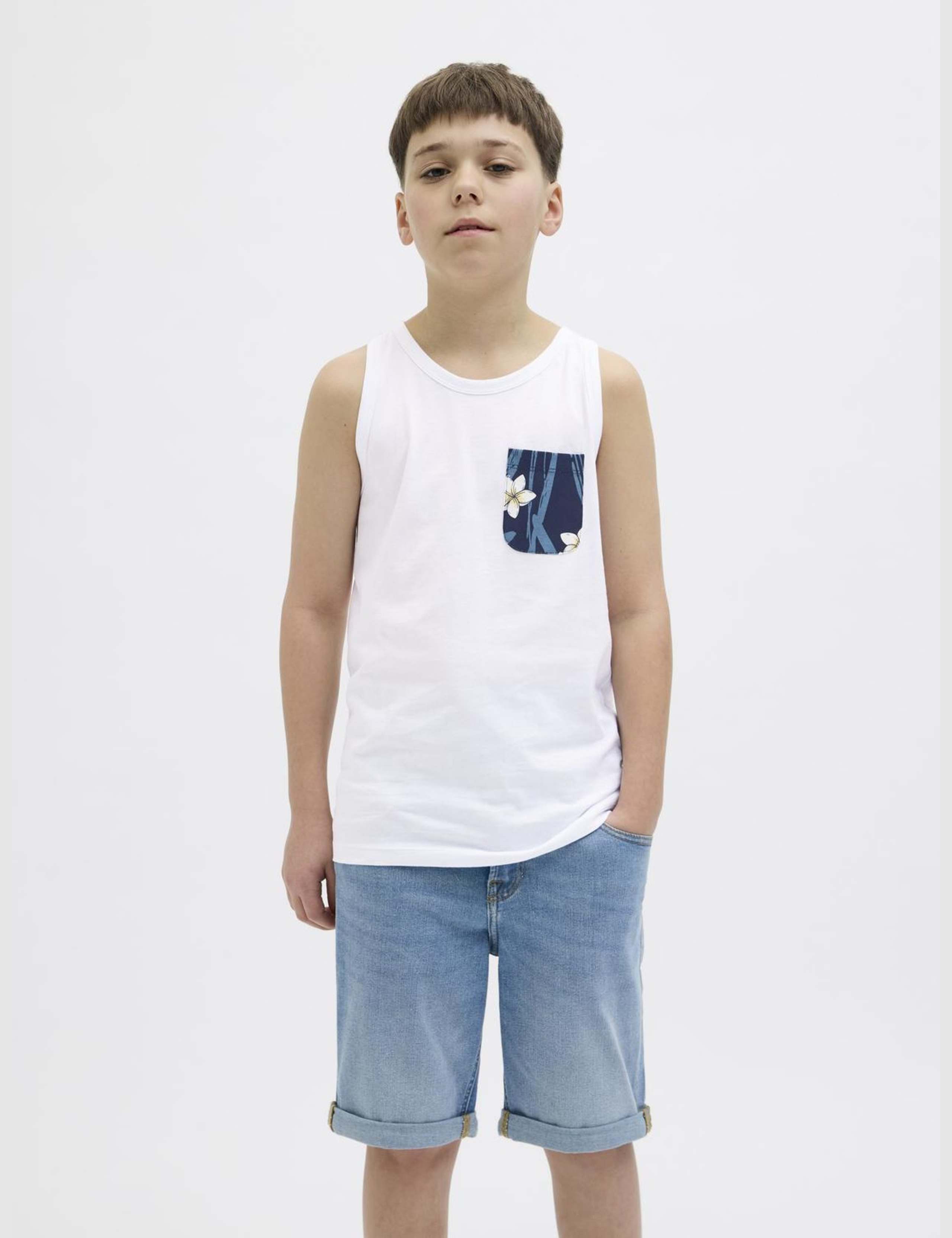 Pure Cotton Hawaiian Pocket Vest (8-16 Yrs) 3 of 7