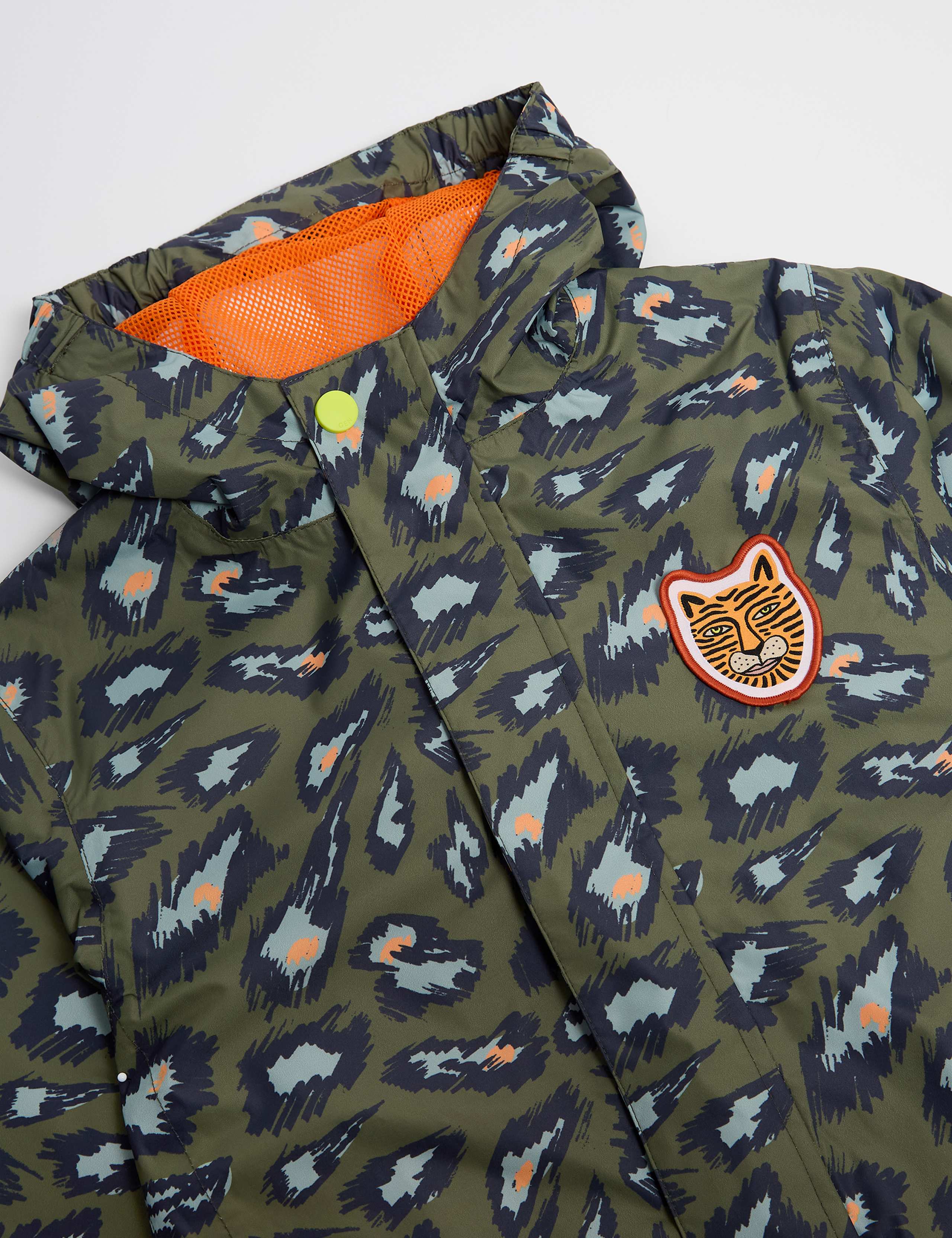 Printed Hooded Raincoat (2-8 Yrs) 3 of 5