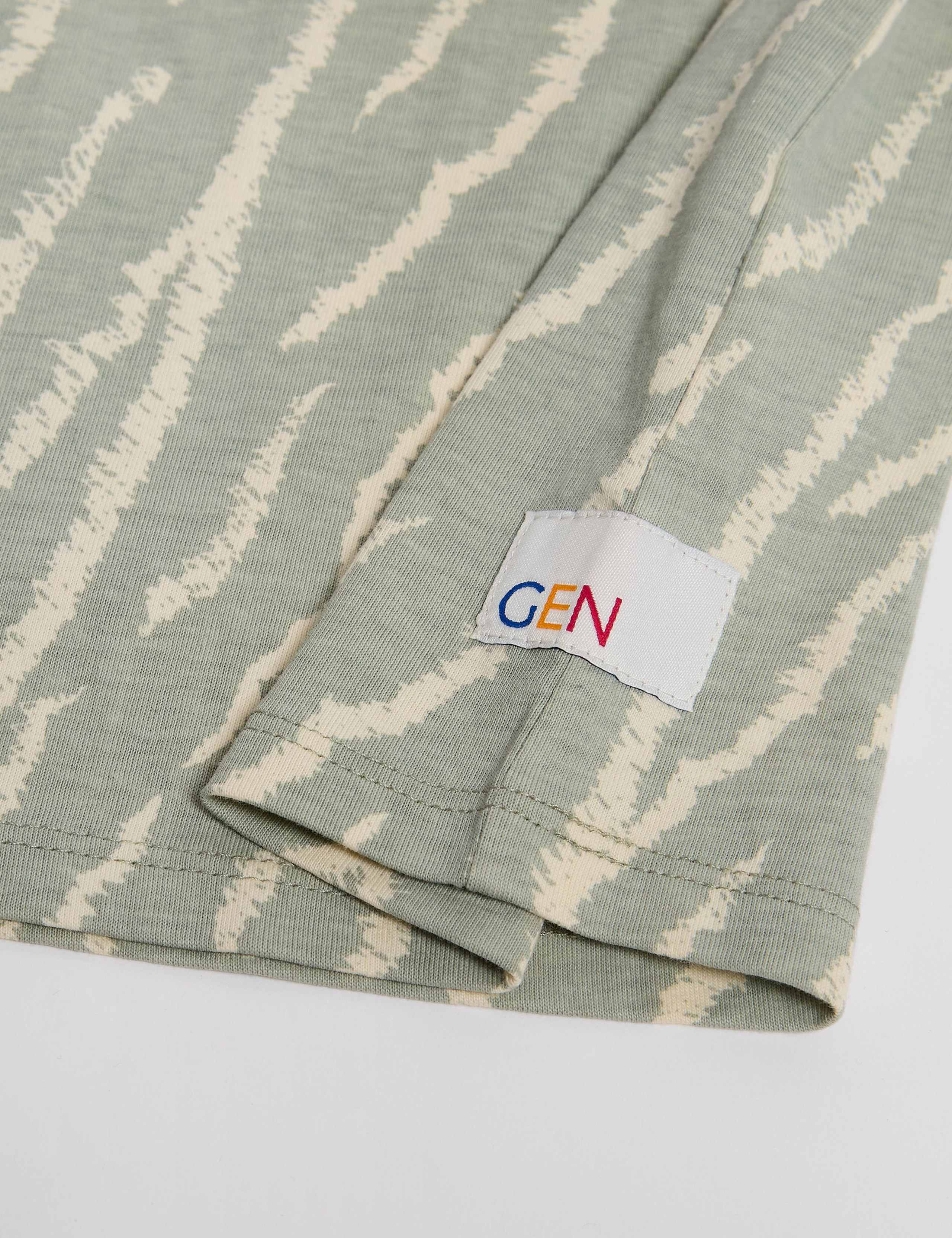 Pure Cotton Printed Oversized T-Shirt (2-8 Yrs) 5 of 5