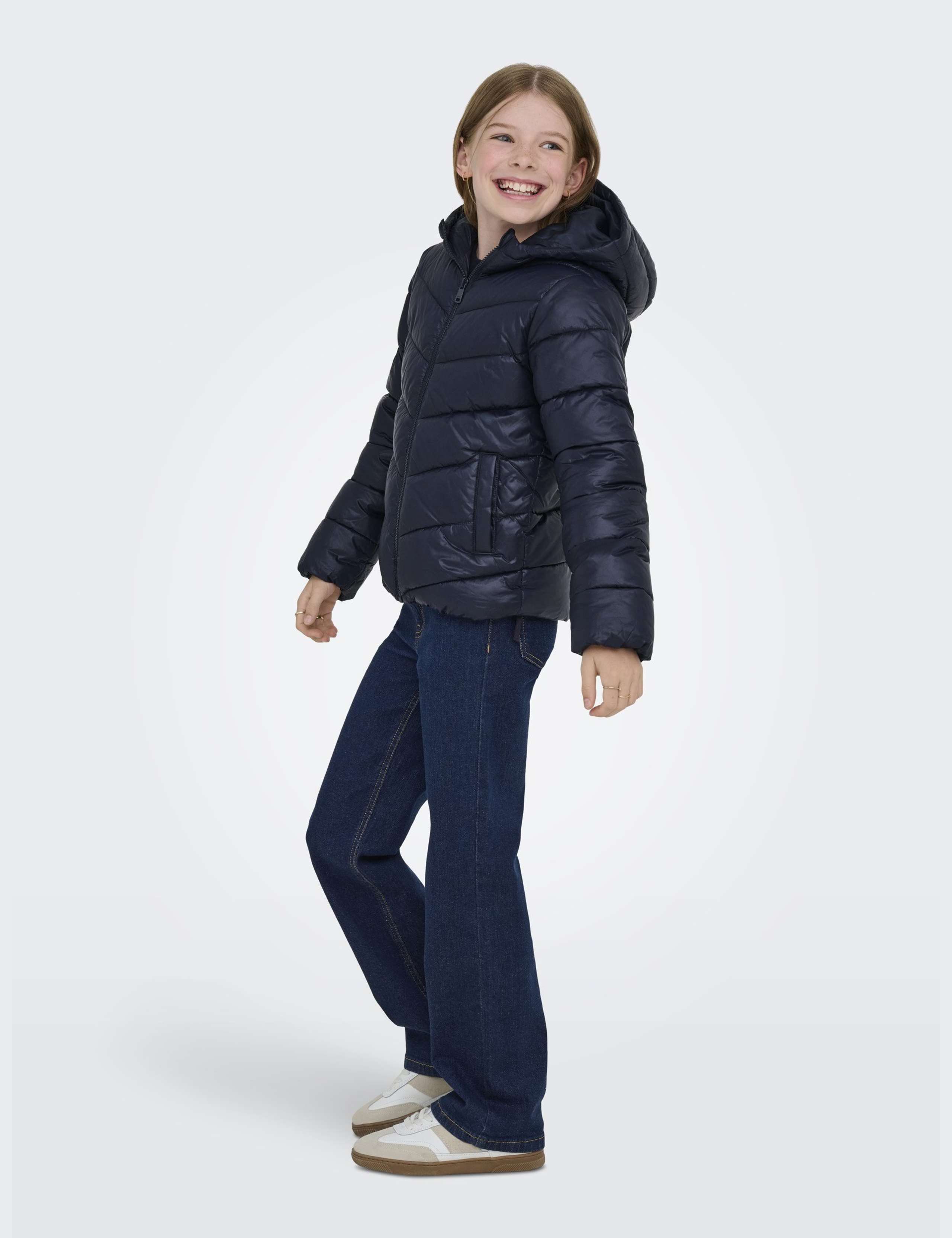 Lightweight Quilted Hooded Jacket (11-14 Yrs) 3 of 5