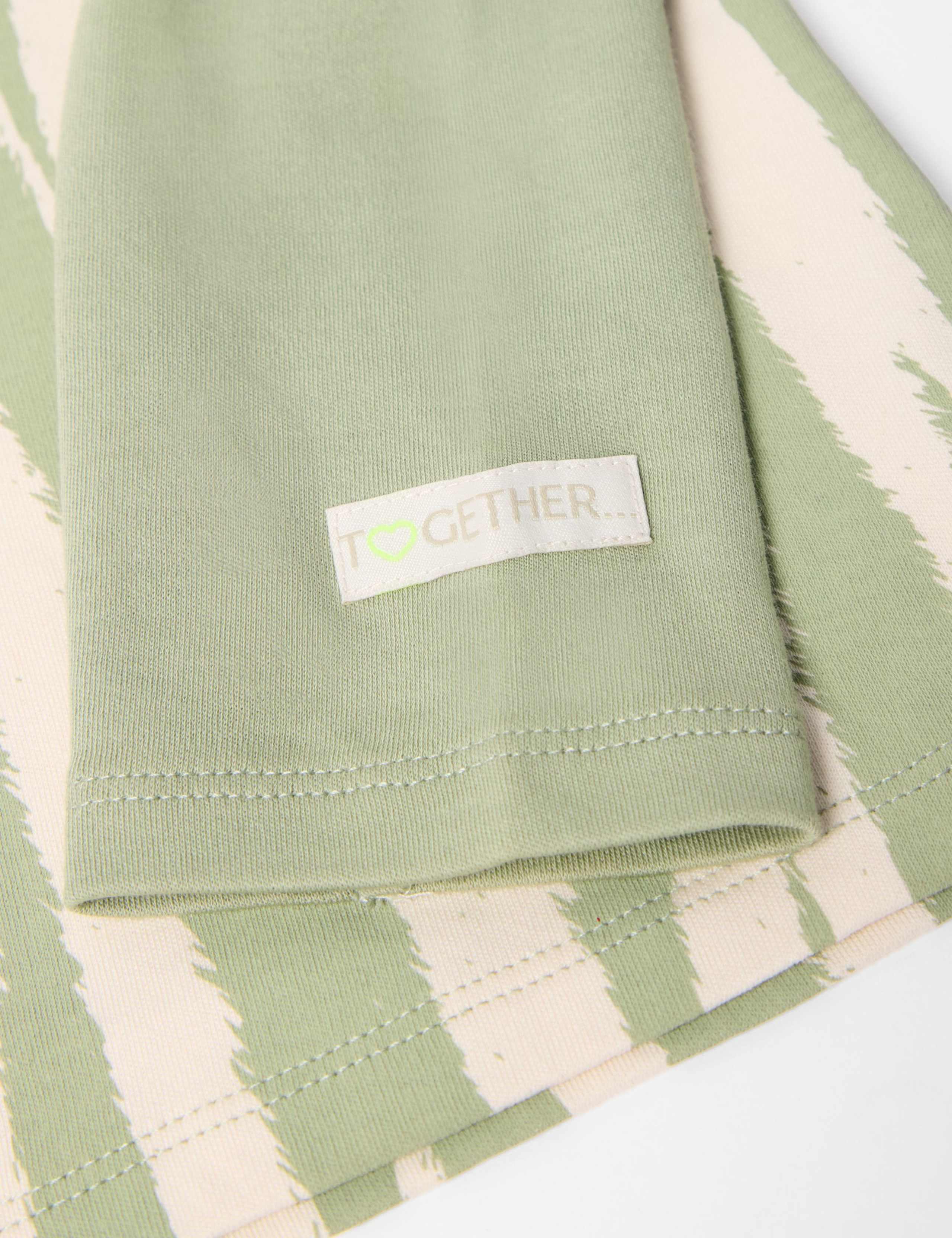 Pure Cotton Striped T-Shirt (2-8 Yrs) 3 of 11