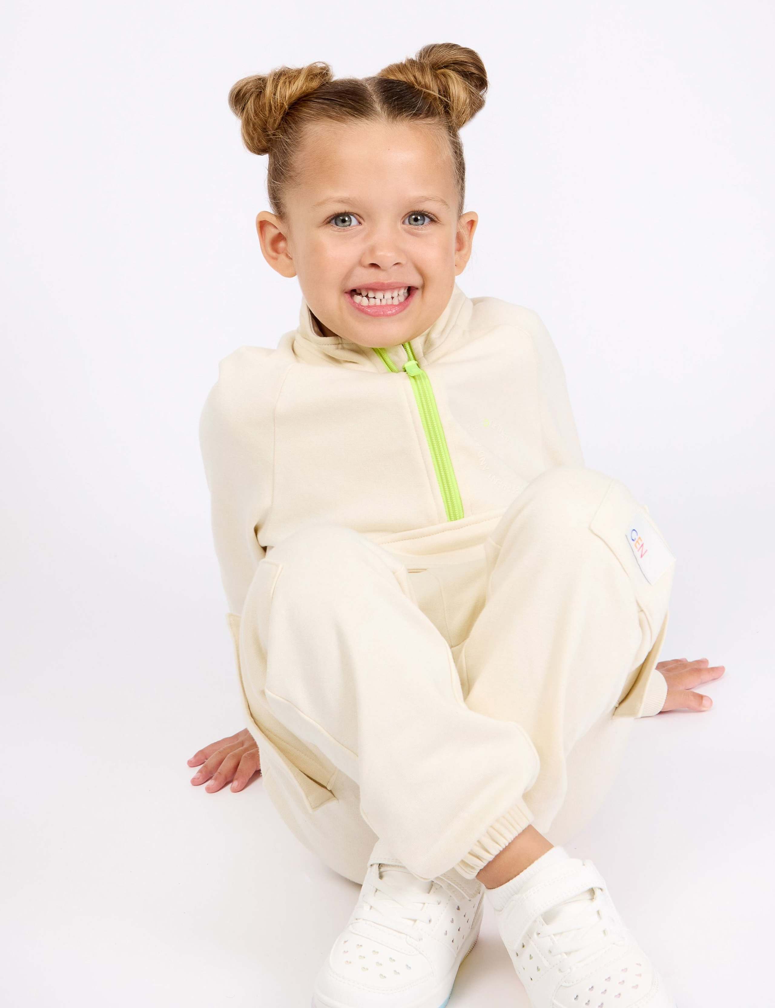 Pure Cotton Cargo Pocket Joggers (2-8 Yrs) 3 of 12