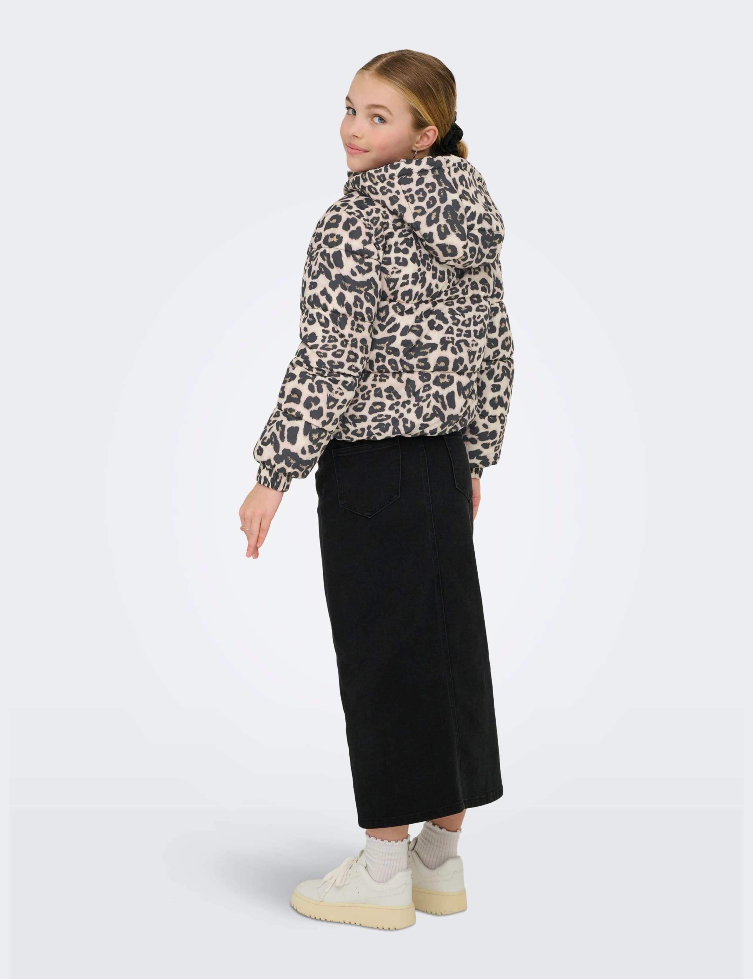 Animal Print Short Puffer Jacket (8-14 Yrs) 3 of 5