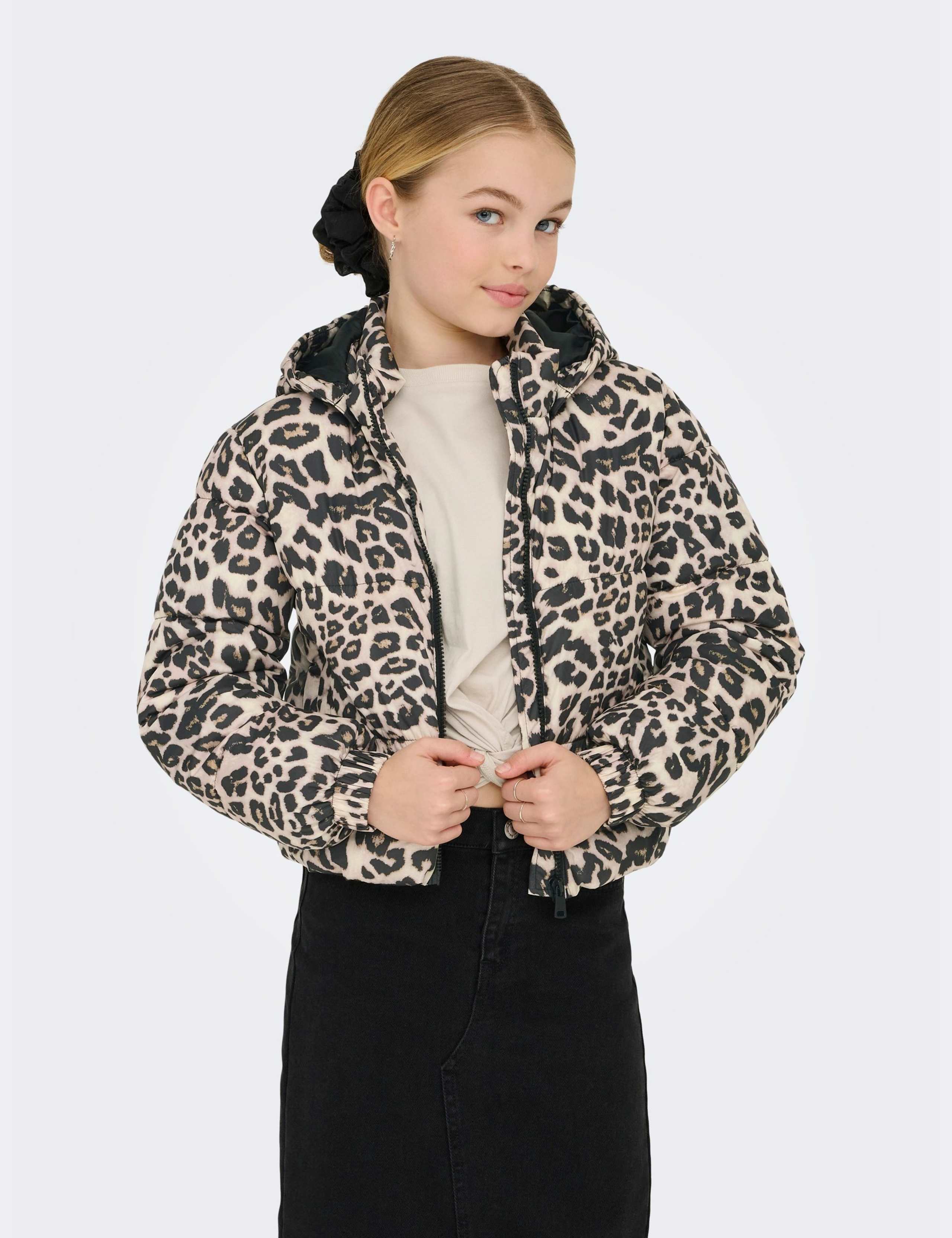 Animal Print Short Puffer Jacket (8-14 Yrs) 4 of 5