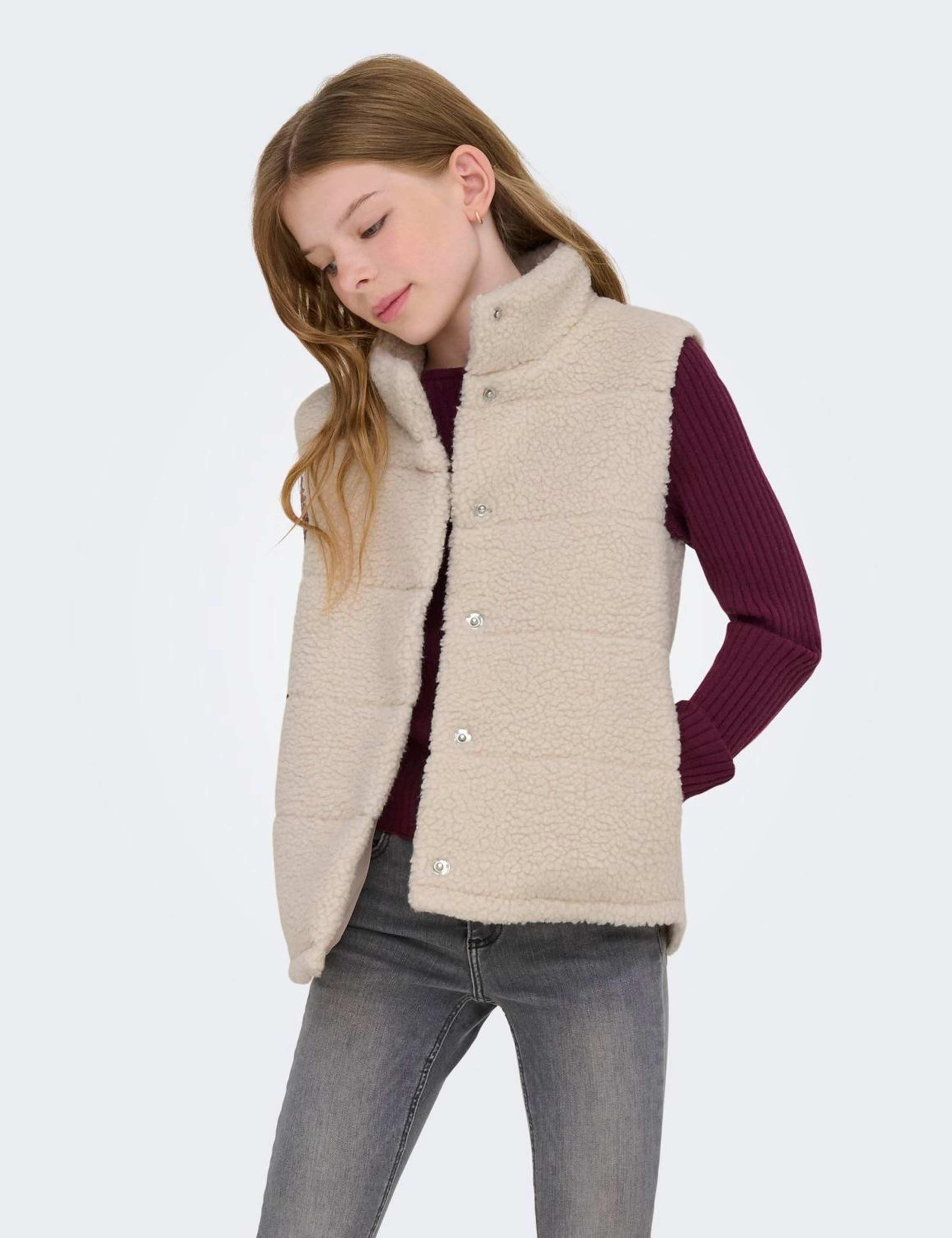 Teddy Funnel Neck Gilet (8-14 Yrs) 4 of 5