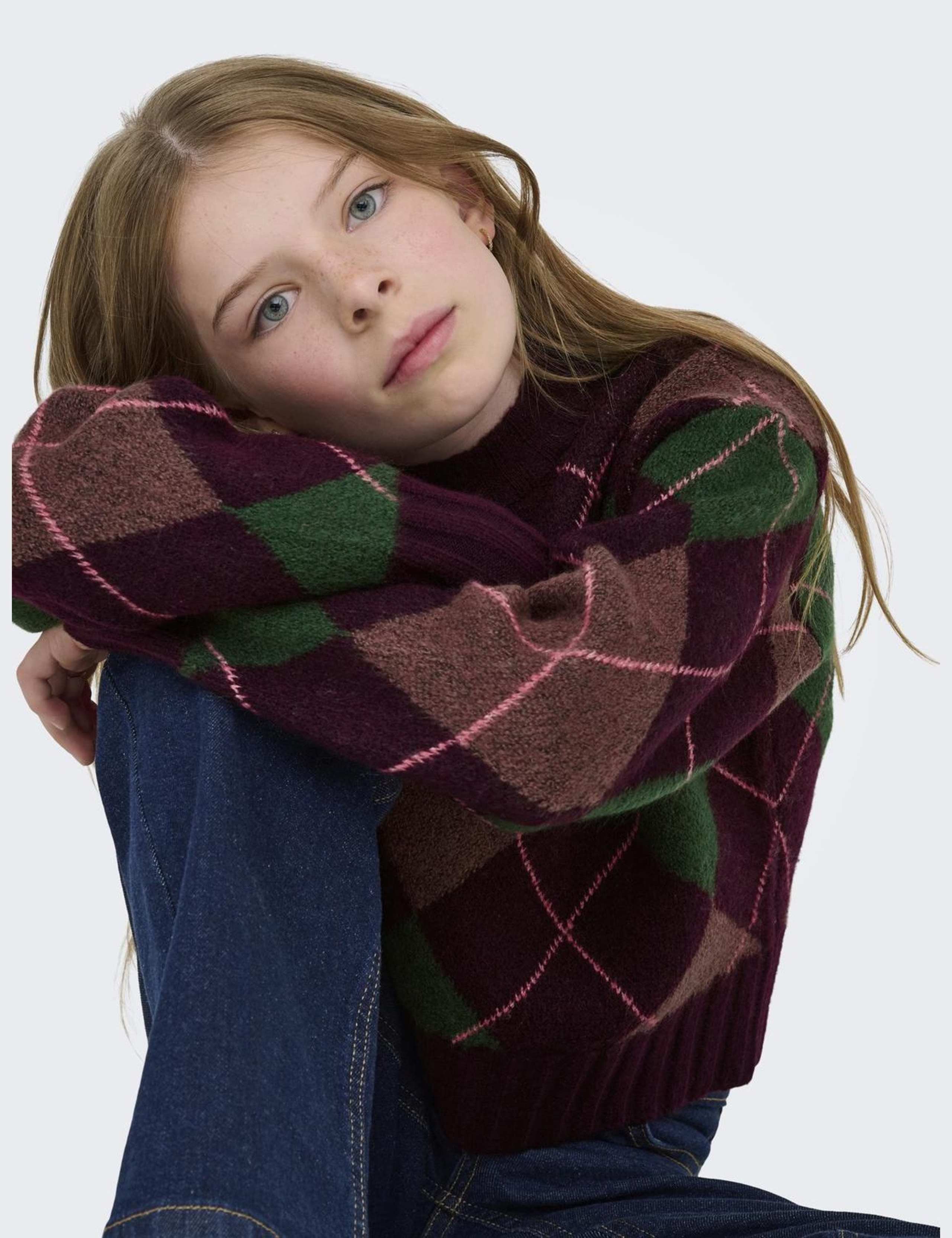 Argyle Knitted Jumper (7-14 Yrs) 3 of 6