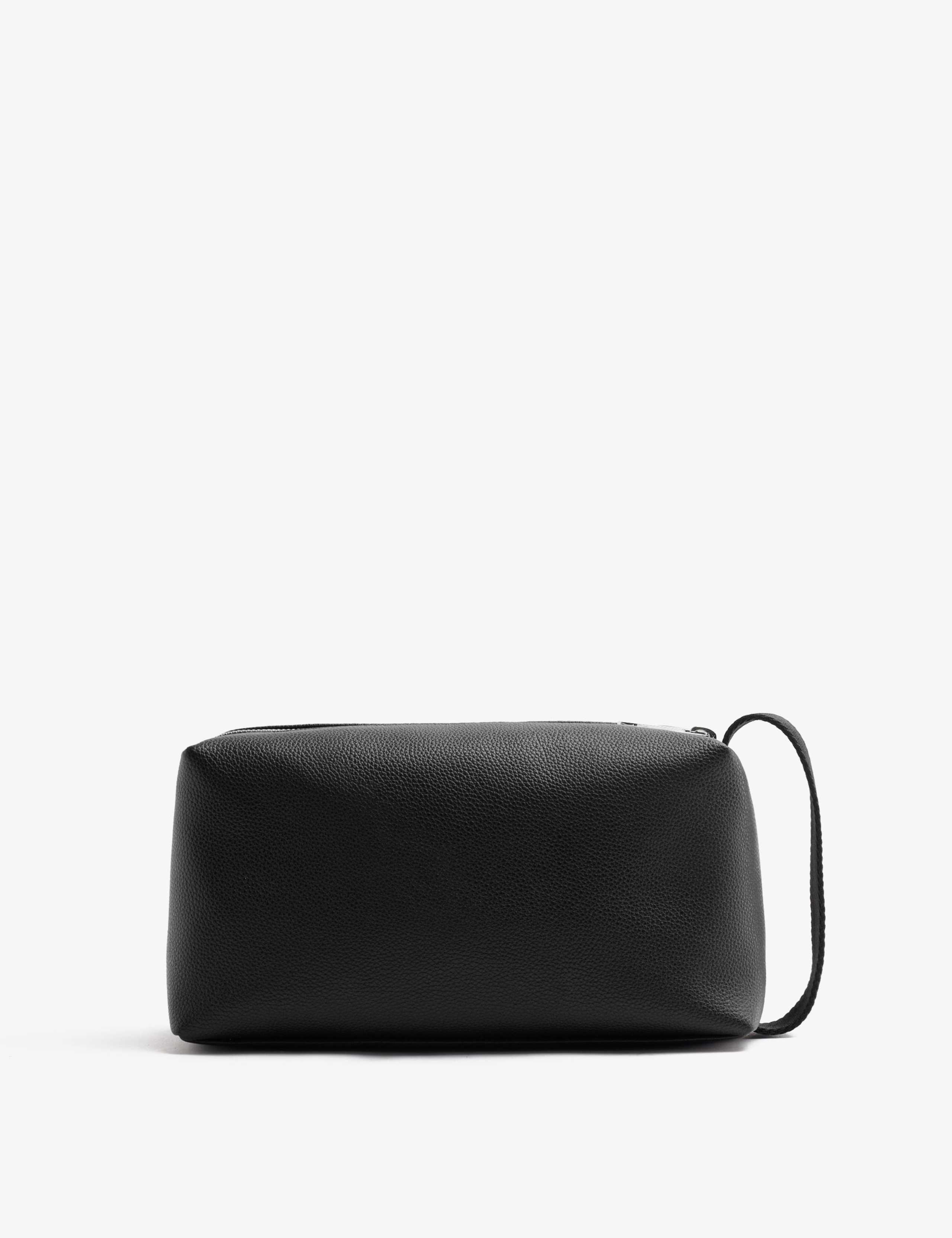 Pebble Grain Wash Bag 3 of 5