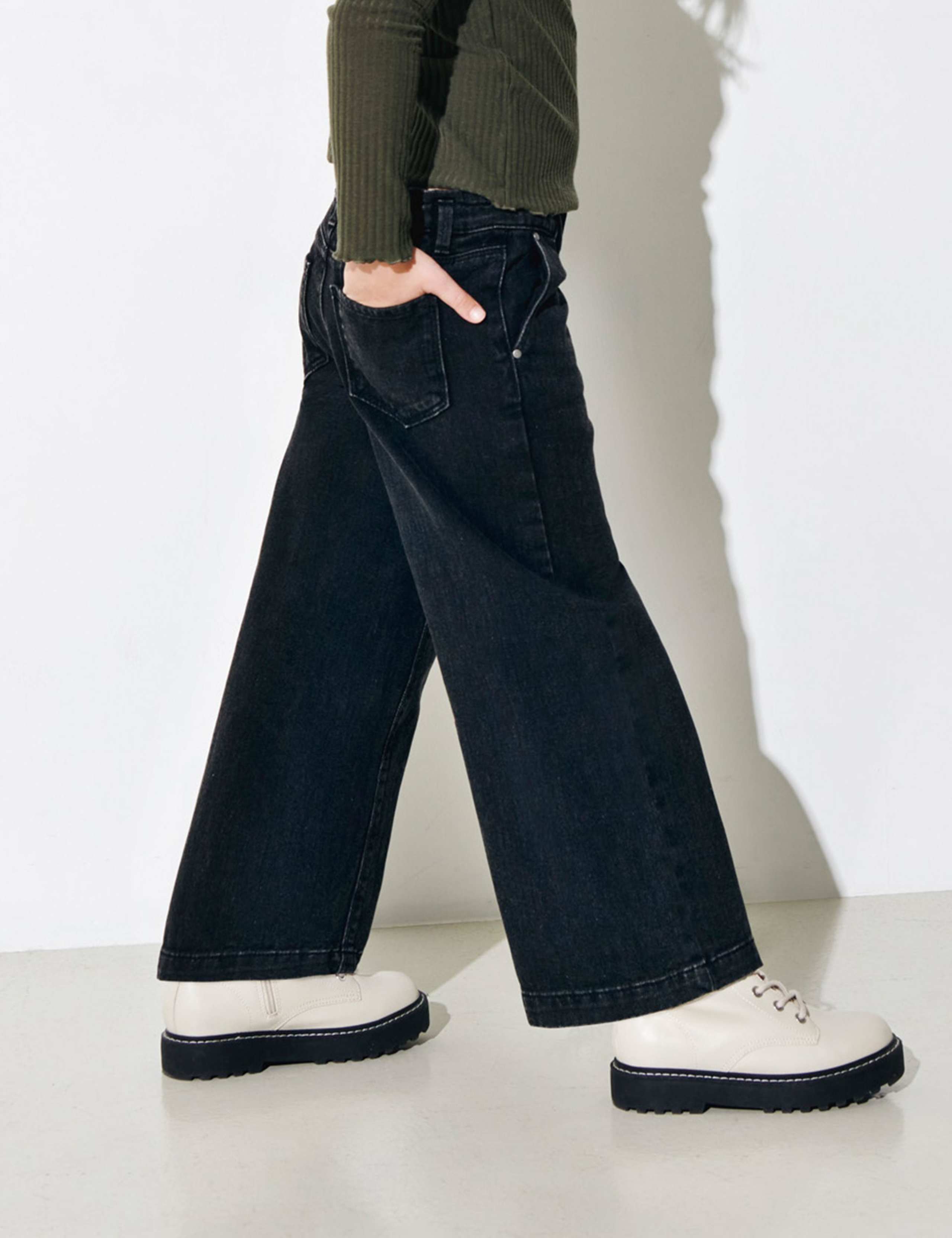 Denim Wide Leg Jeans (8-14 Yrs) 2 of 3