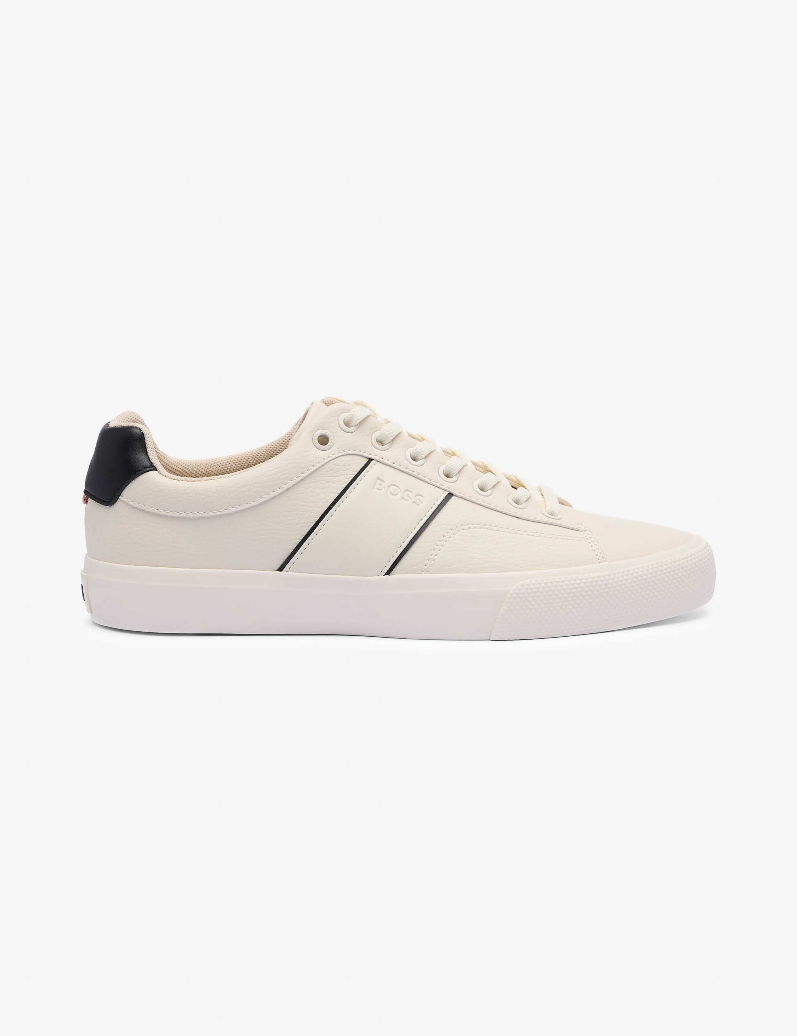 Aiden Tenn trainers 1 of 2