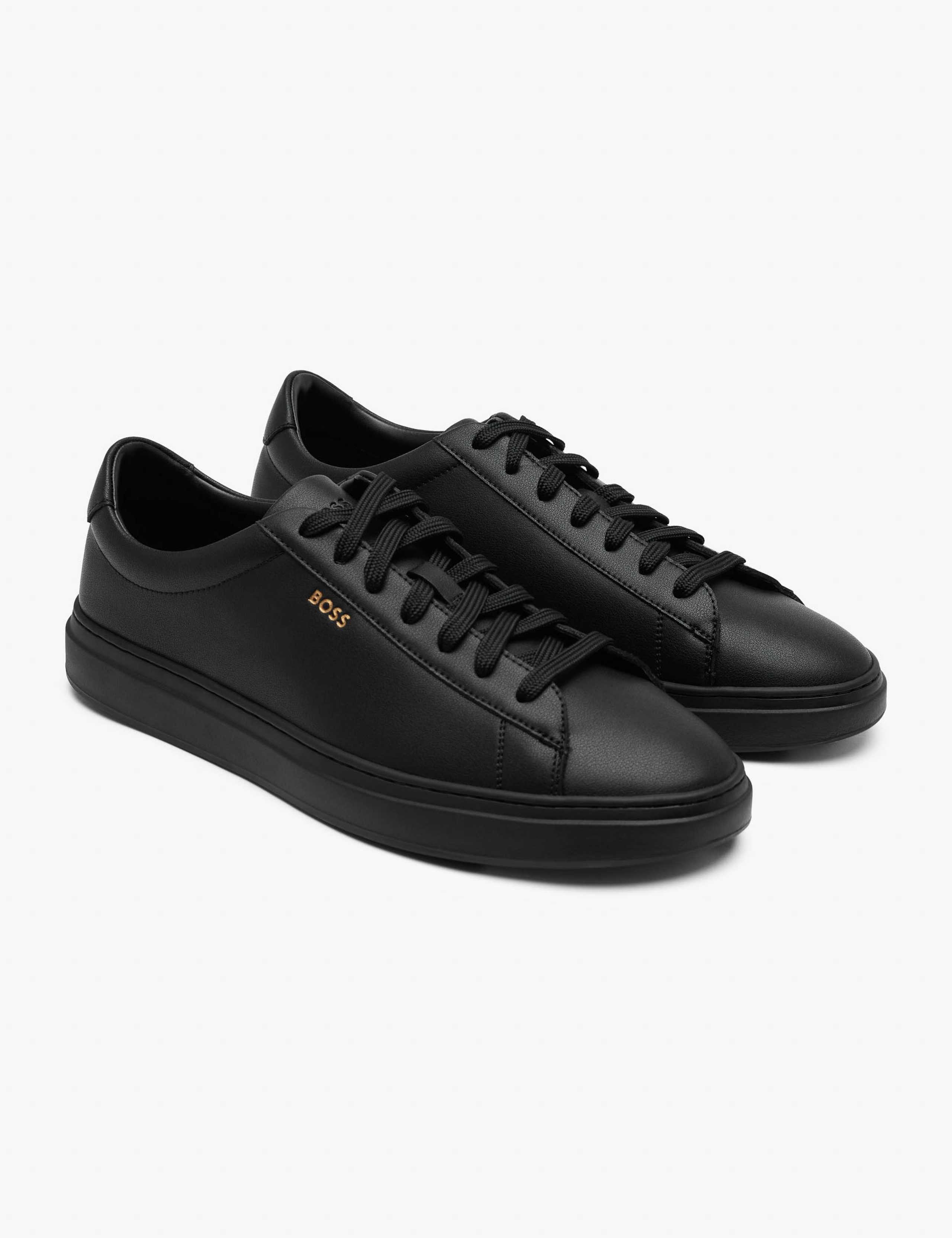 Kieran Tenn trainers 2 of 2