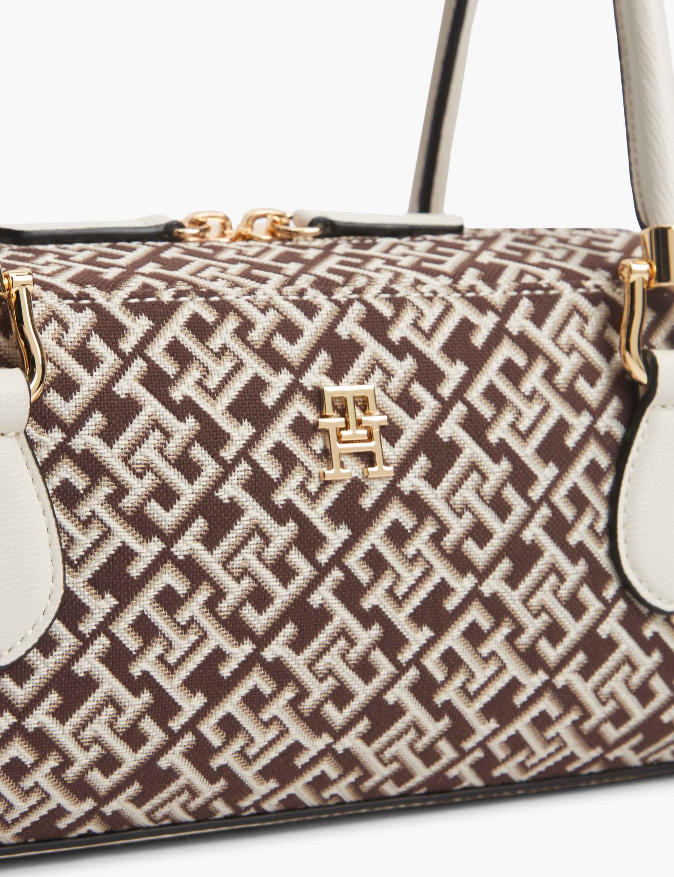 Grace Jacquard Shoulder Bag 4 of 5