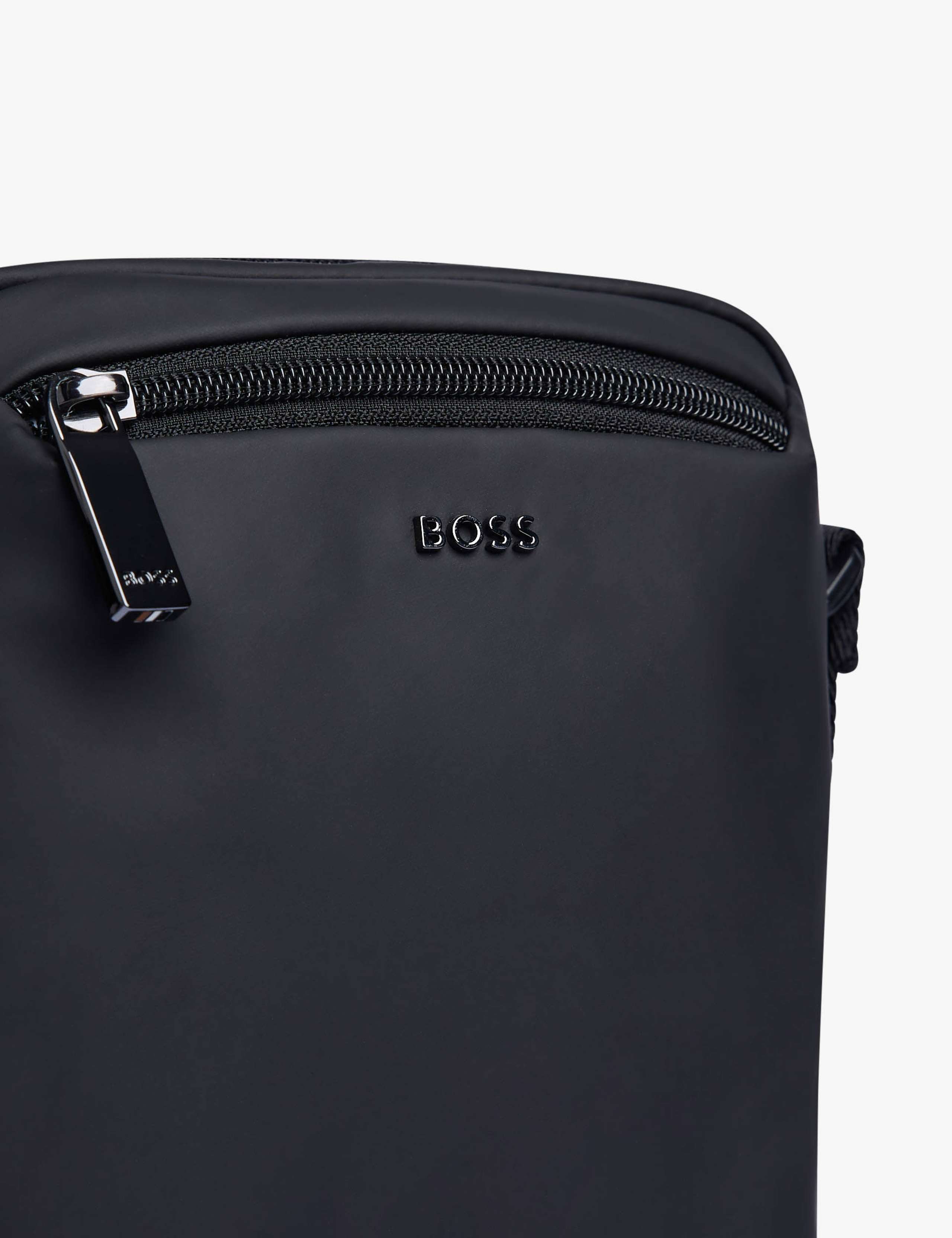 Adjustable Messenger Bag 2 of 3