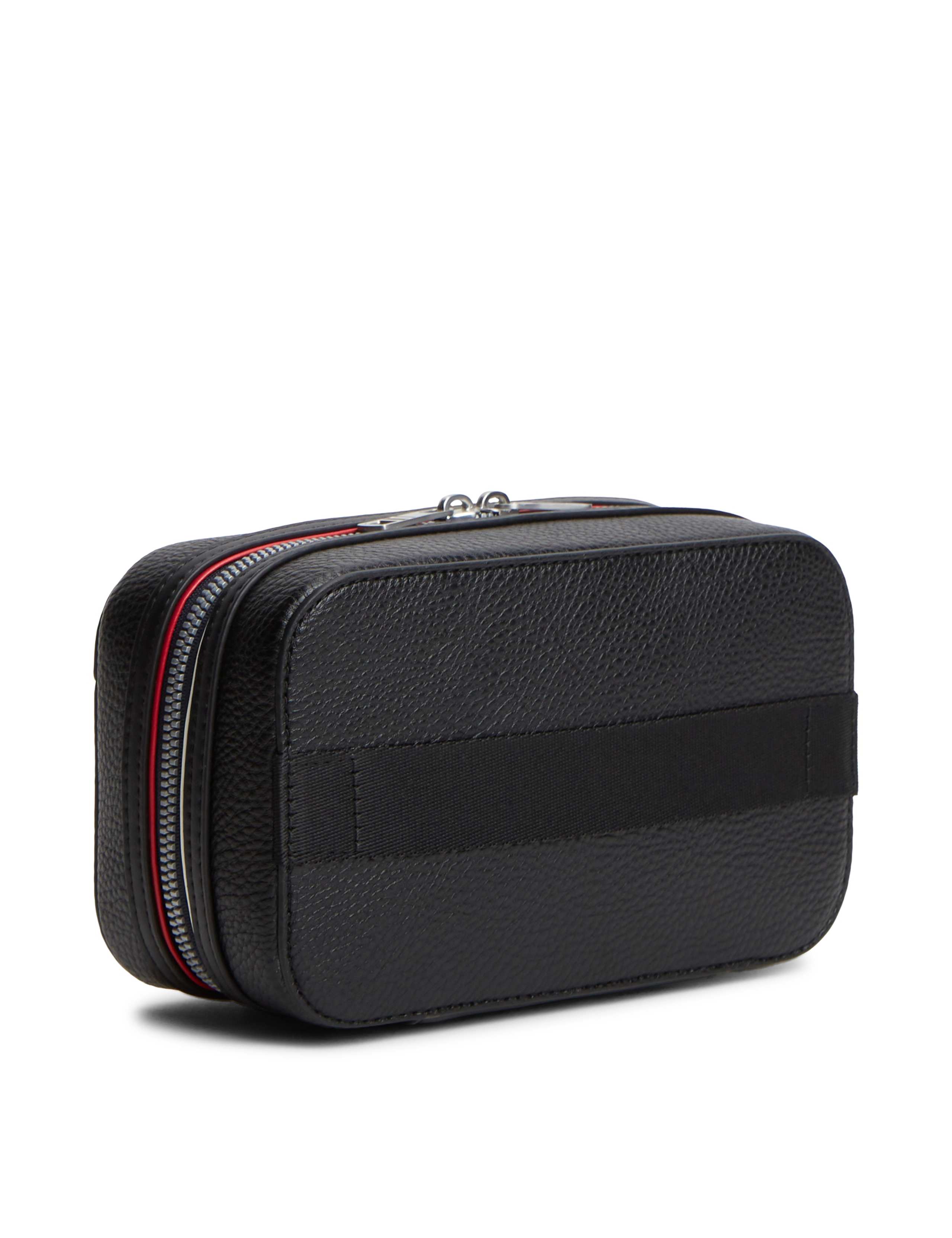 Zip Washbag 2 of 4