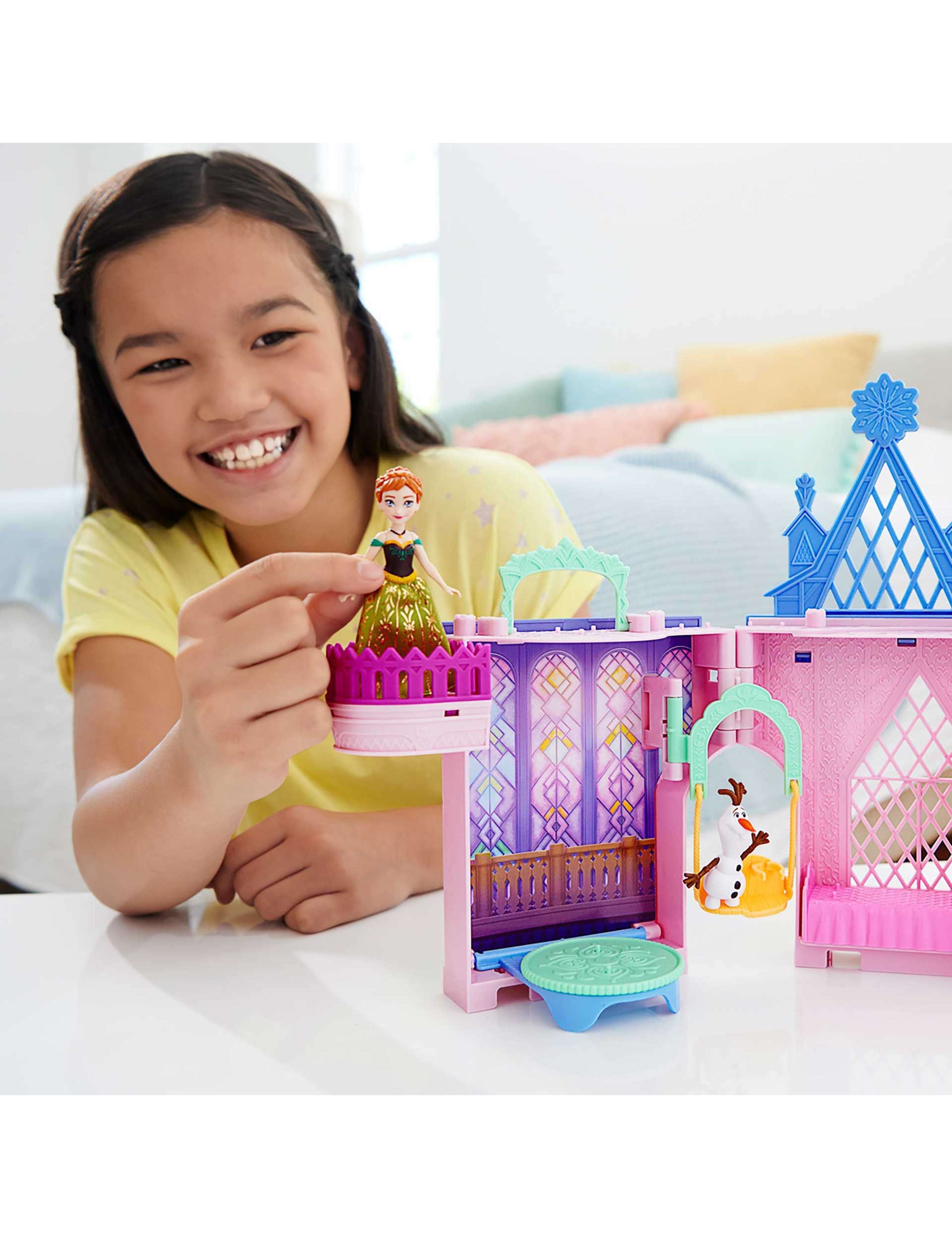 Disney Frozen™ Anna's Castle Playset (3+ Yrs) 2 of 5