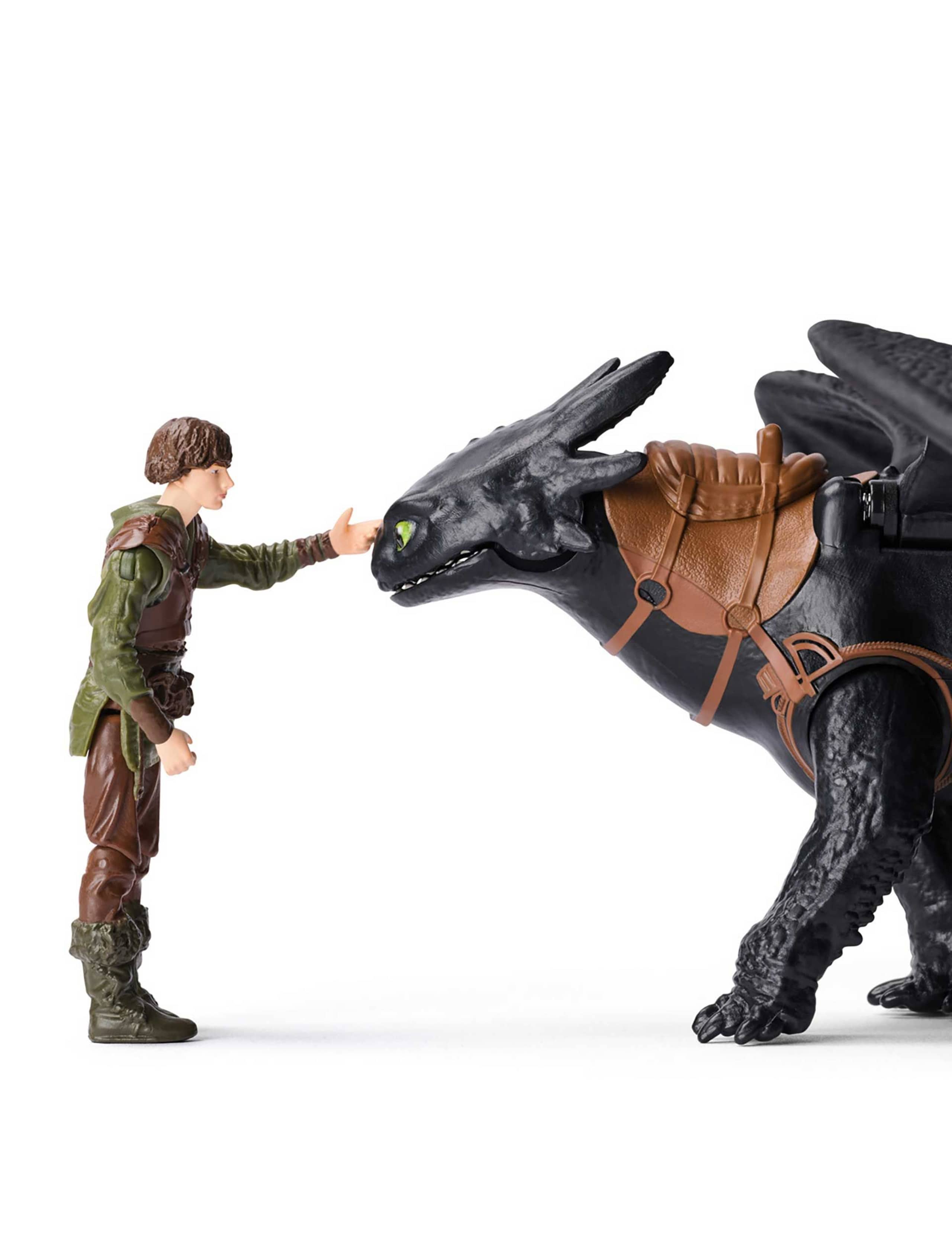 Toothless and Hiccup Figures (4+ Yrs) 6 of 6