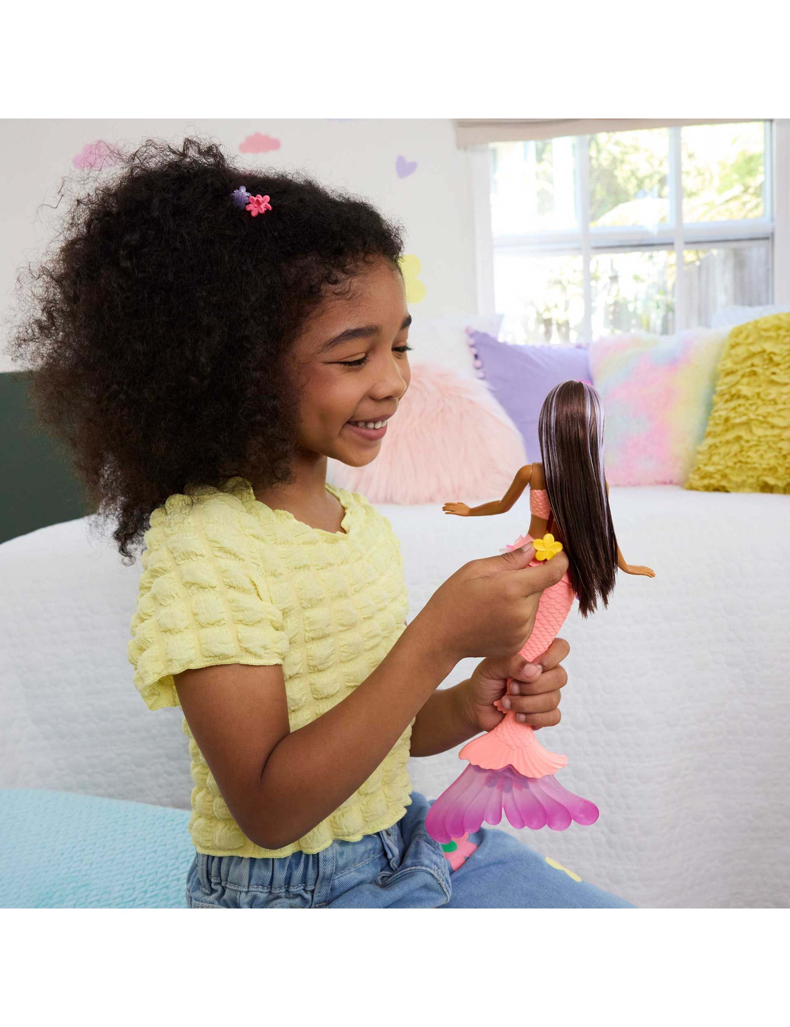 Barbie™ Flower Magic Mermaid Doll (3+ Yrs) 3 of 6