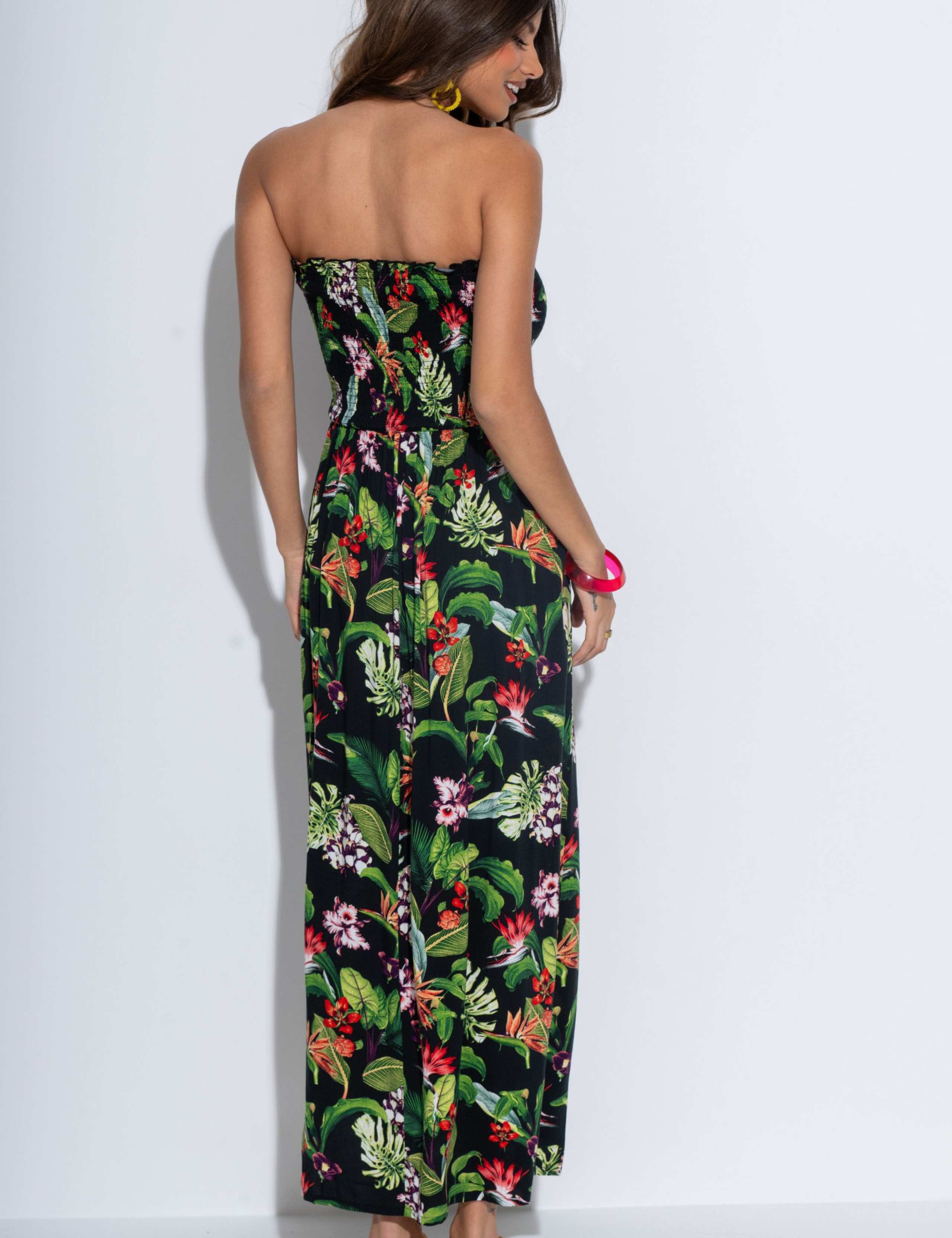 Printed Maxi Shirred Beach Dress 4 of 7