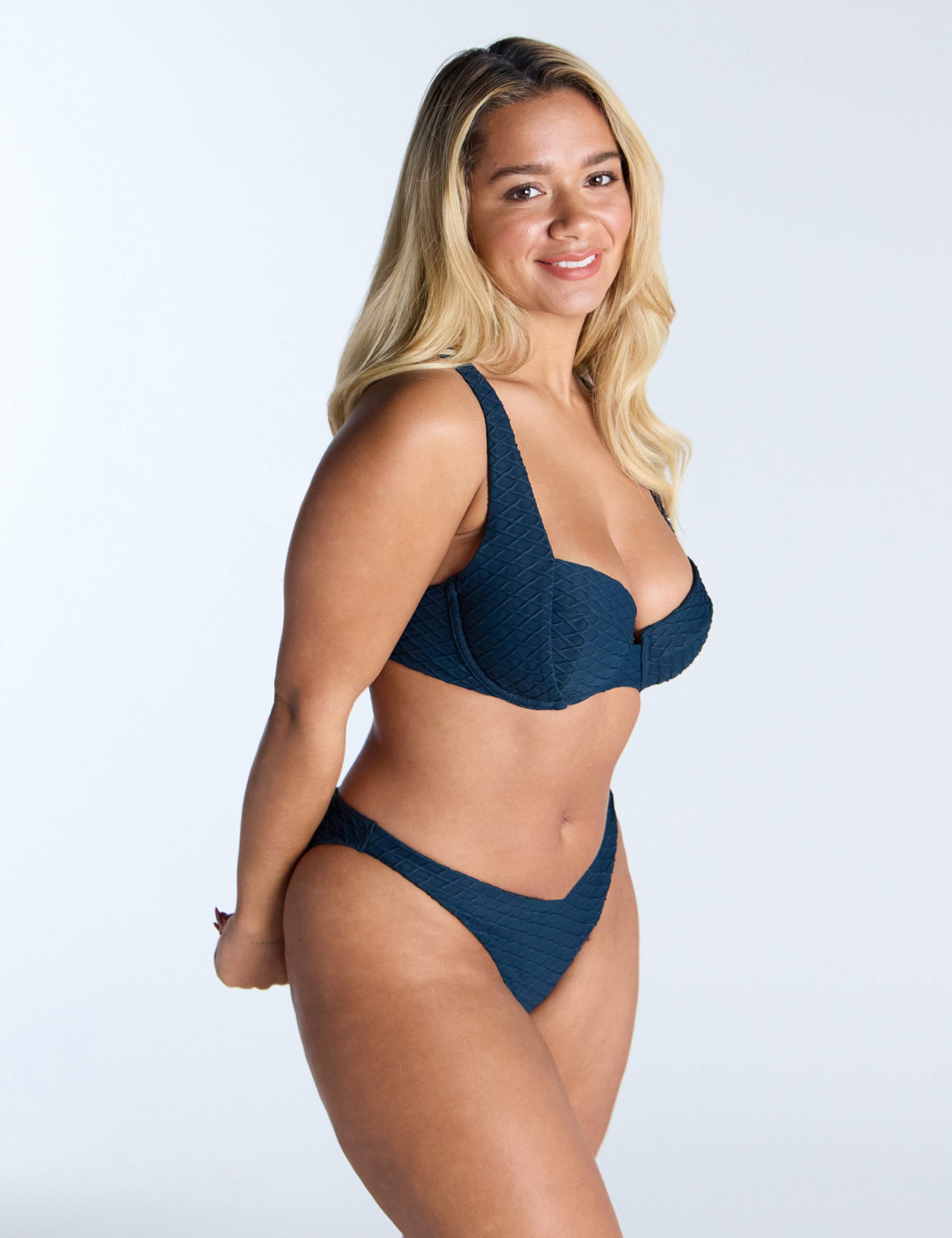 Marguerite Textured Wired Bikini Top 6 of 6