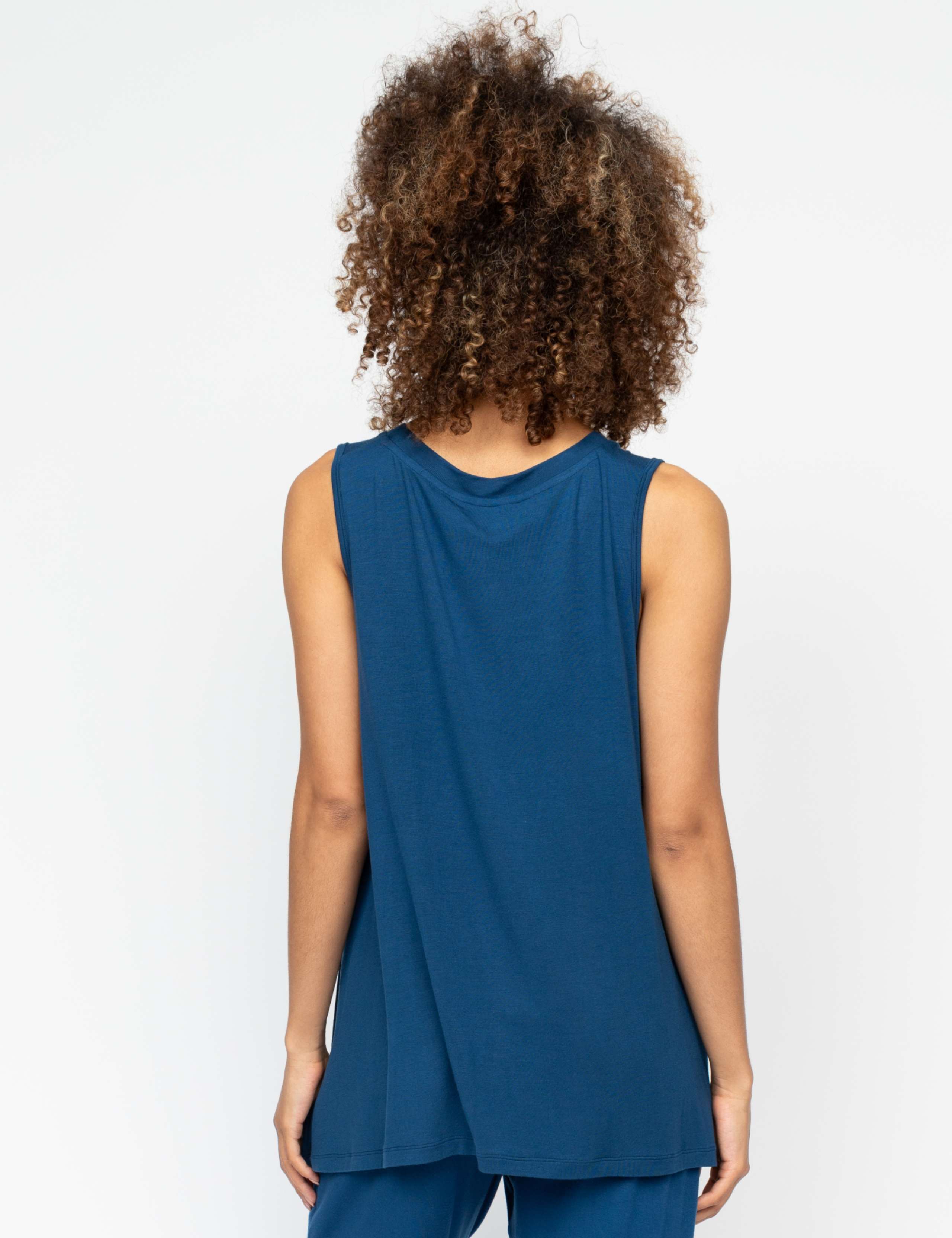 Plain Vest 2 of 3