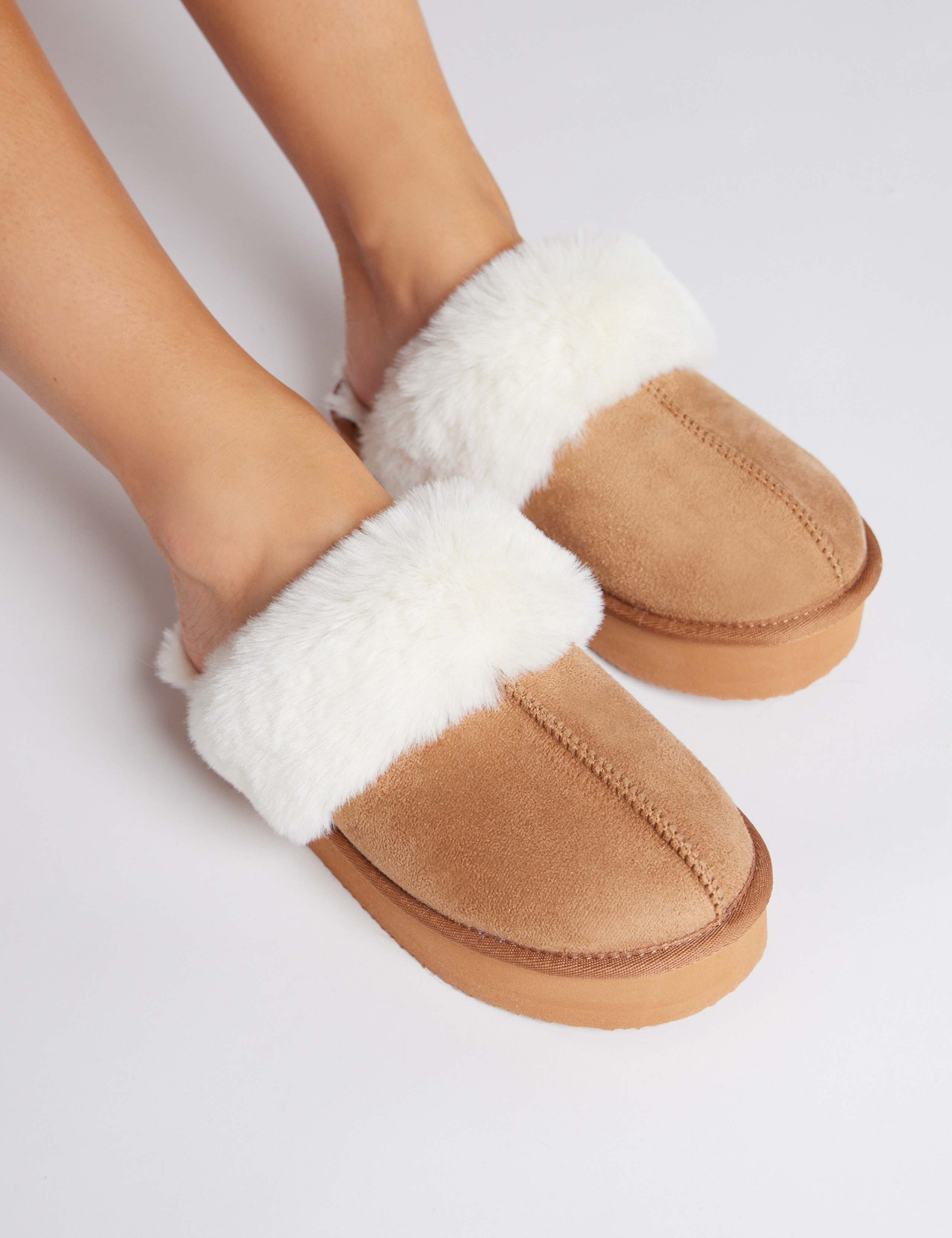 Faux Fur Cuff Flatform Mule Slippers 2 of 5