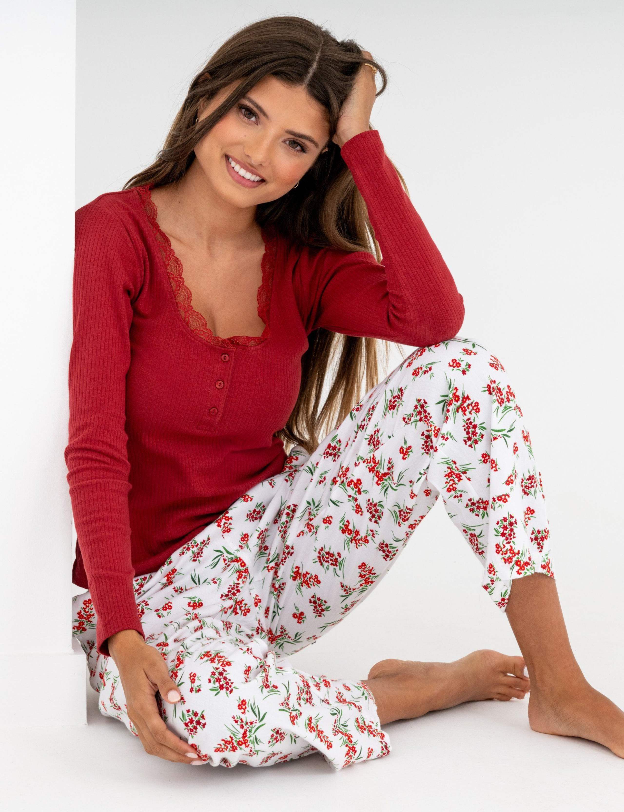 Ribbed Pyjama Set 6 of 8