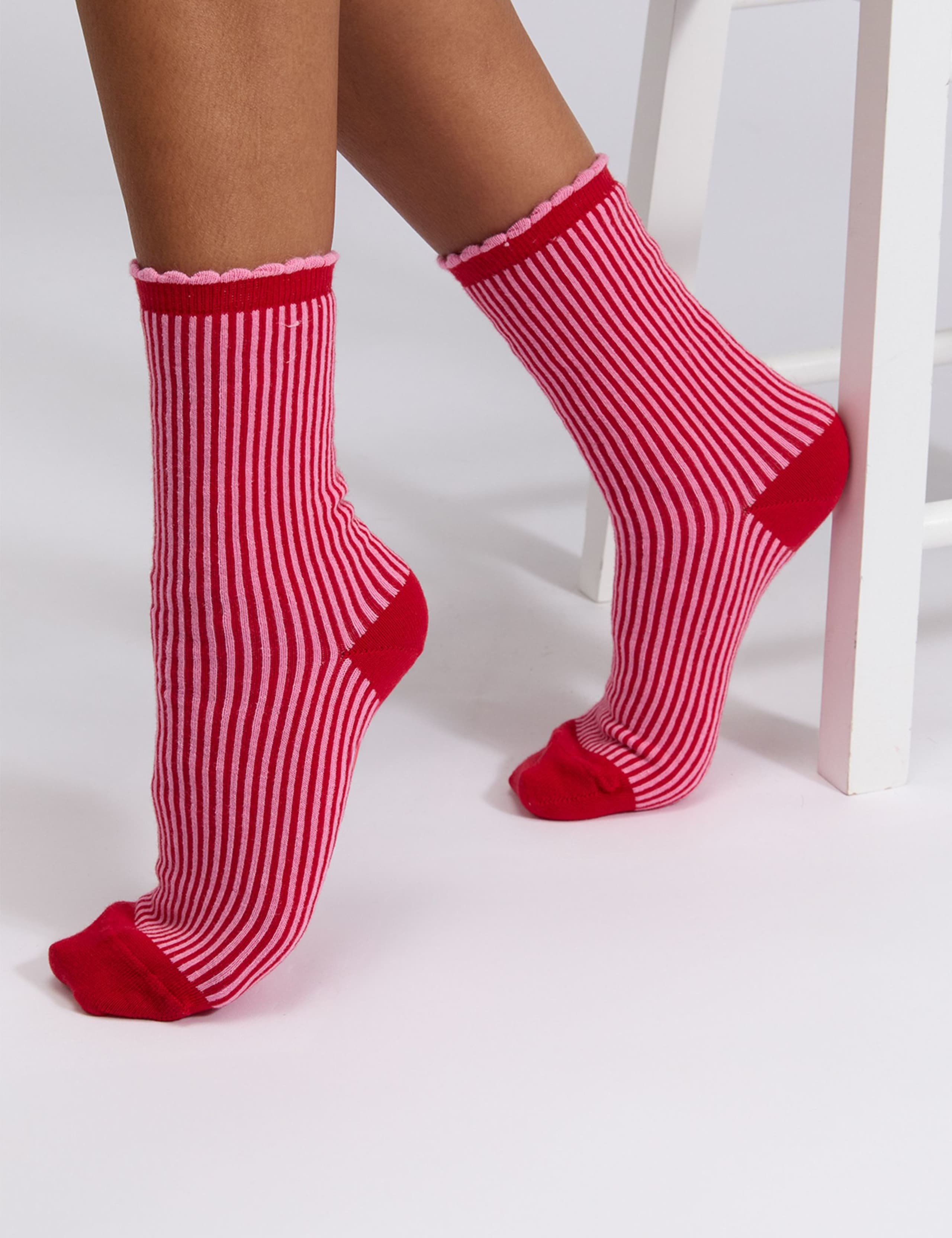 4pk Christmas Socks Gift Box 4 of 6