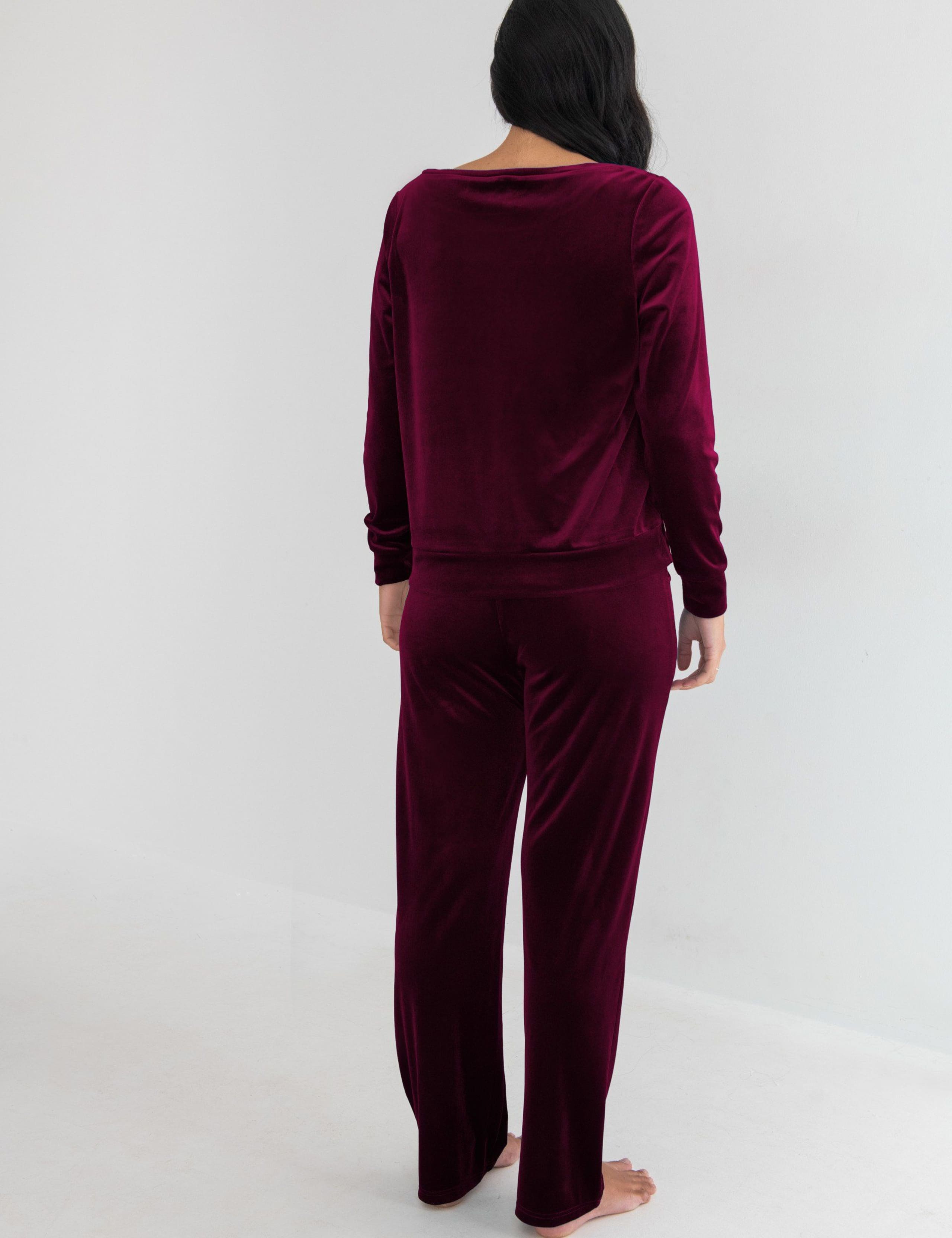 Velour Pyjama Set 8 of 8