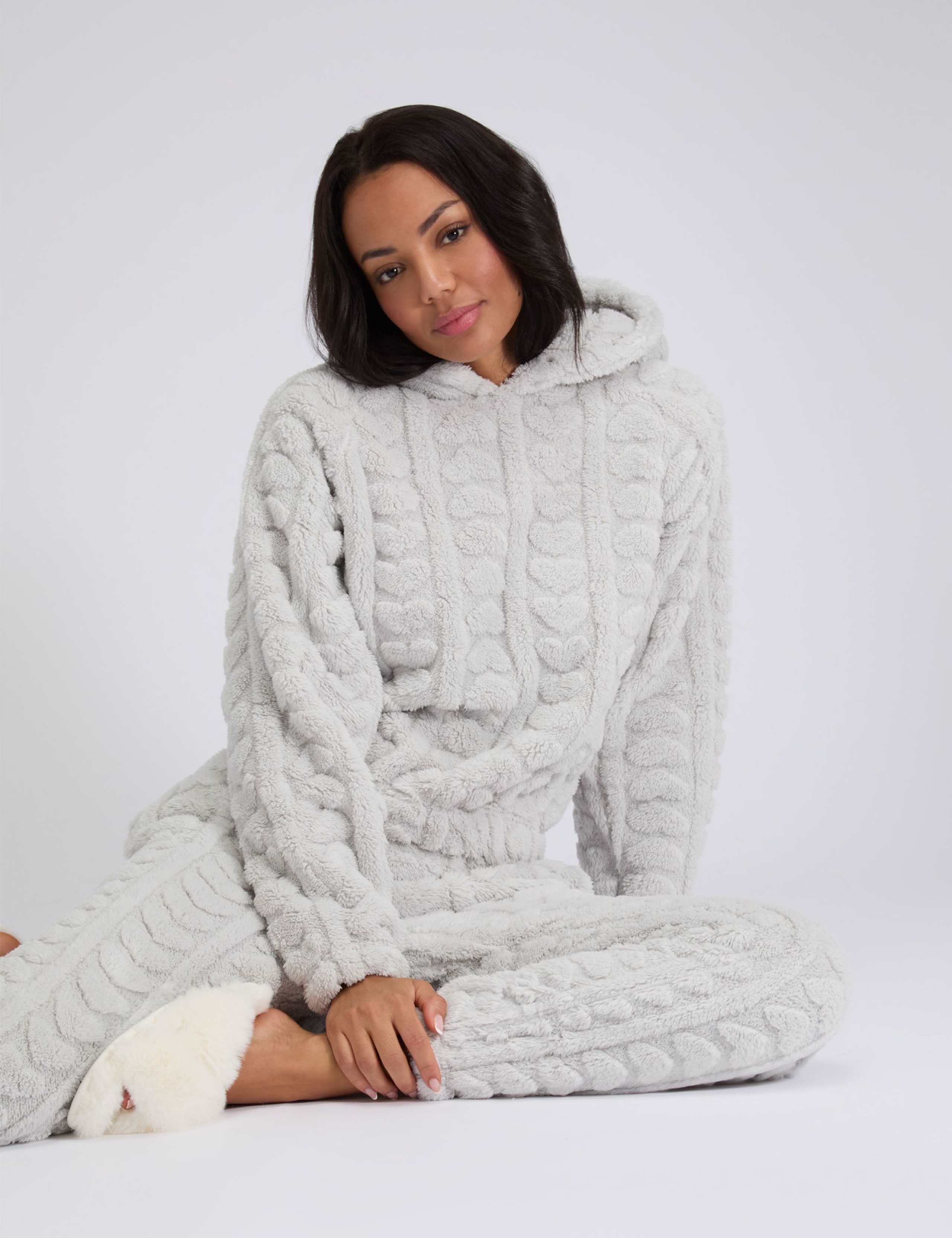 Supersoft Heart Lounge Set 5 of 6