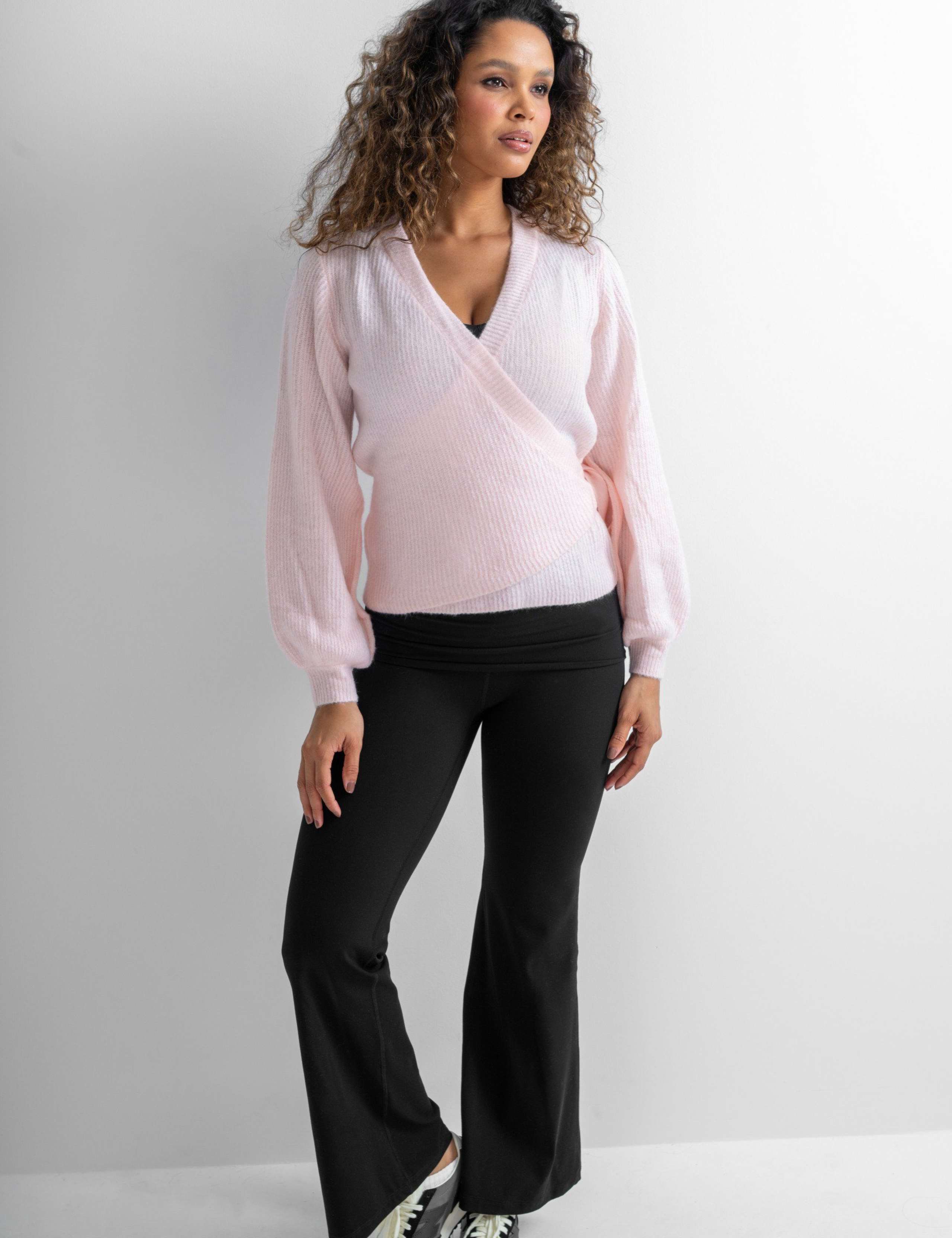 The Buttery Soft Flared Leggings 4 of 11