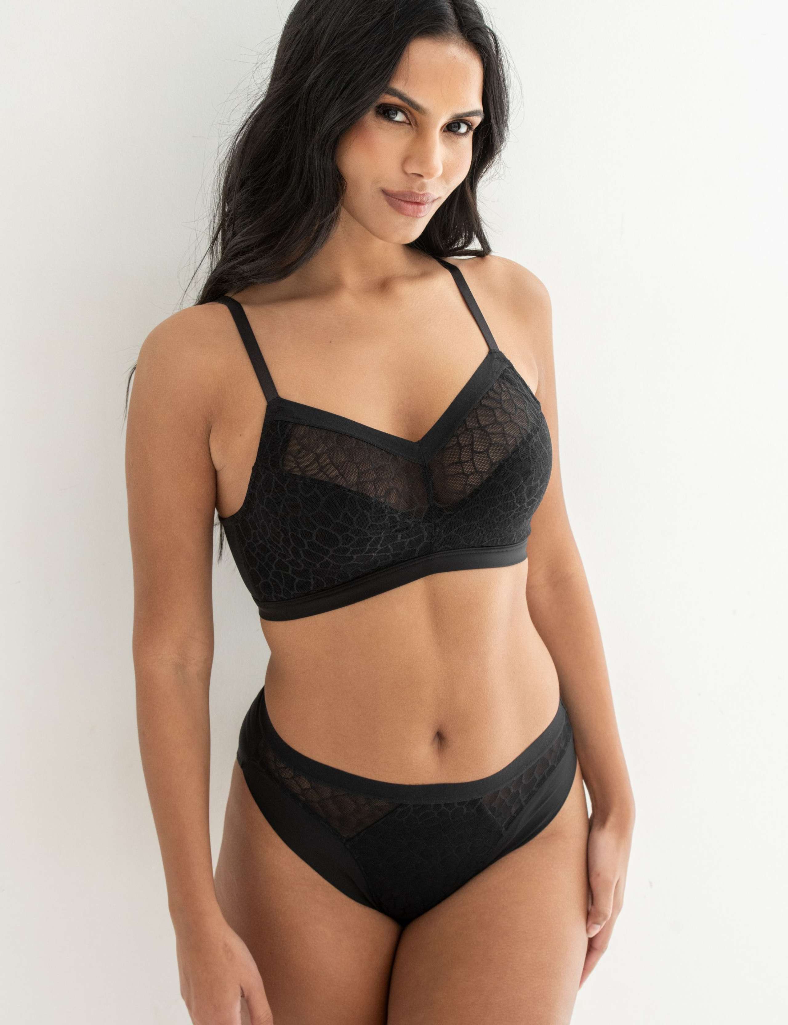 Geometric Mesh High Leg Knickers 5 of 9